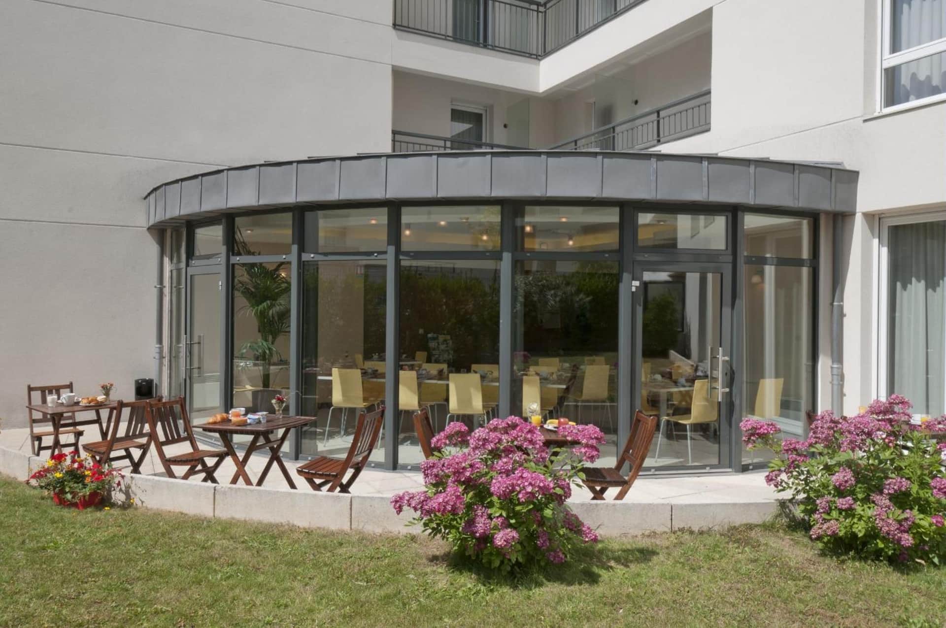 Aparthotel Adagio Access Paris Vanves - Porte de Châtillon