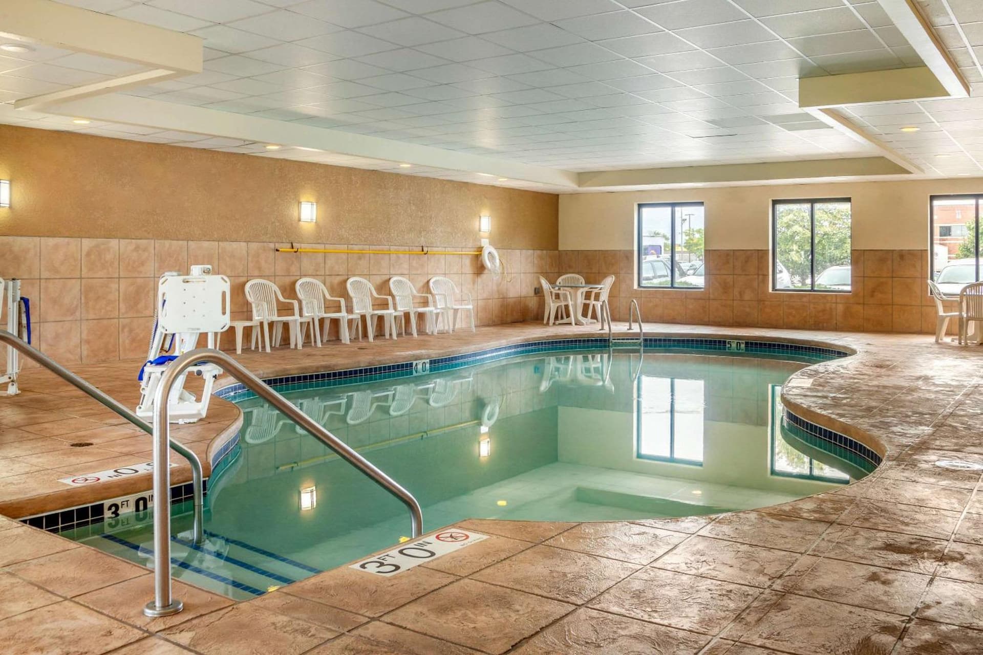 Sleep Inn & Suites Airport
