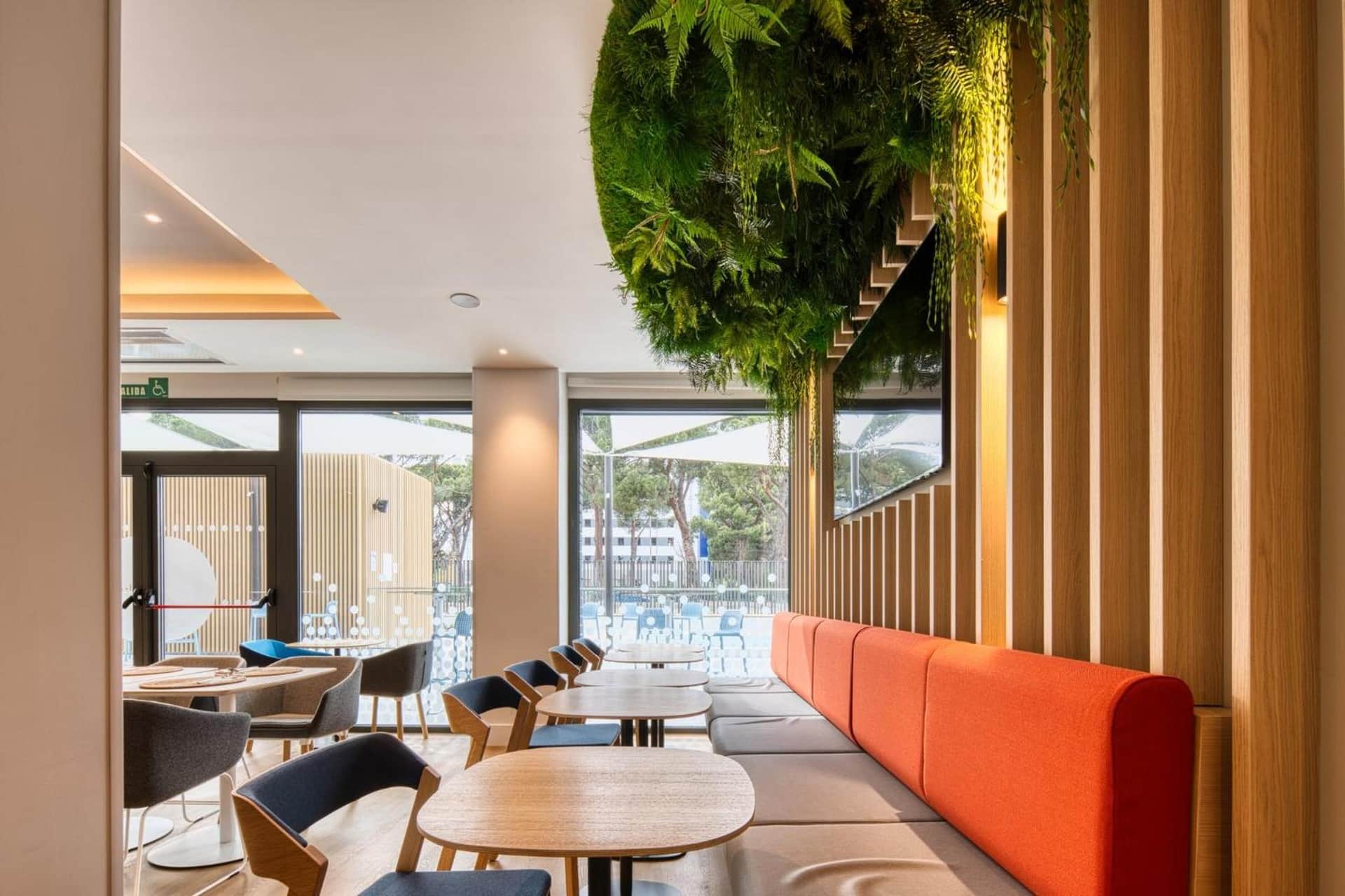 Holiday Inn Express Madrid Airport