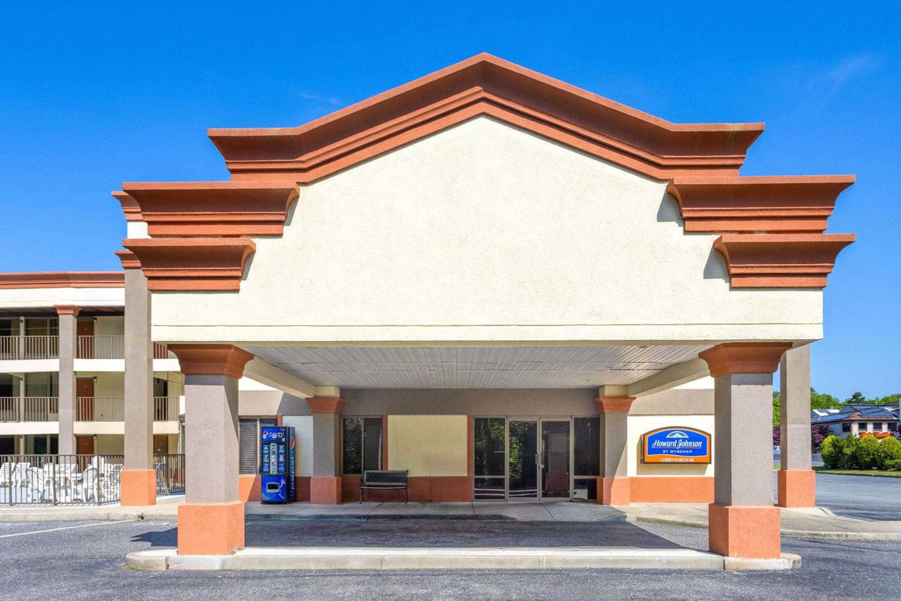 Howard Johnson by Wyndham Galloway Atlantic City Area