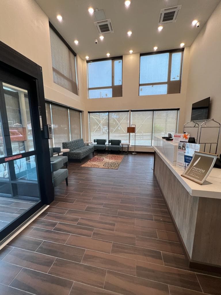 Red Roof Plus 3rd Avenue Brooklyn