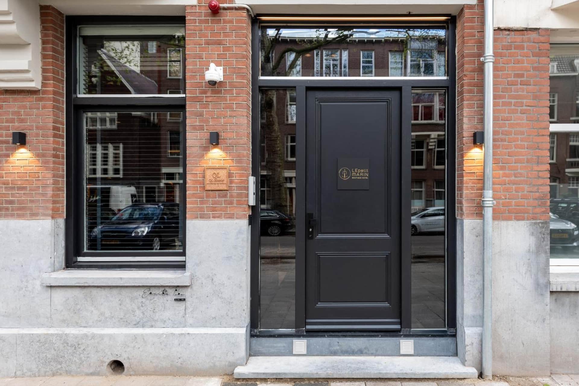 Le Petit Marin Boutique Hotel