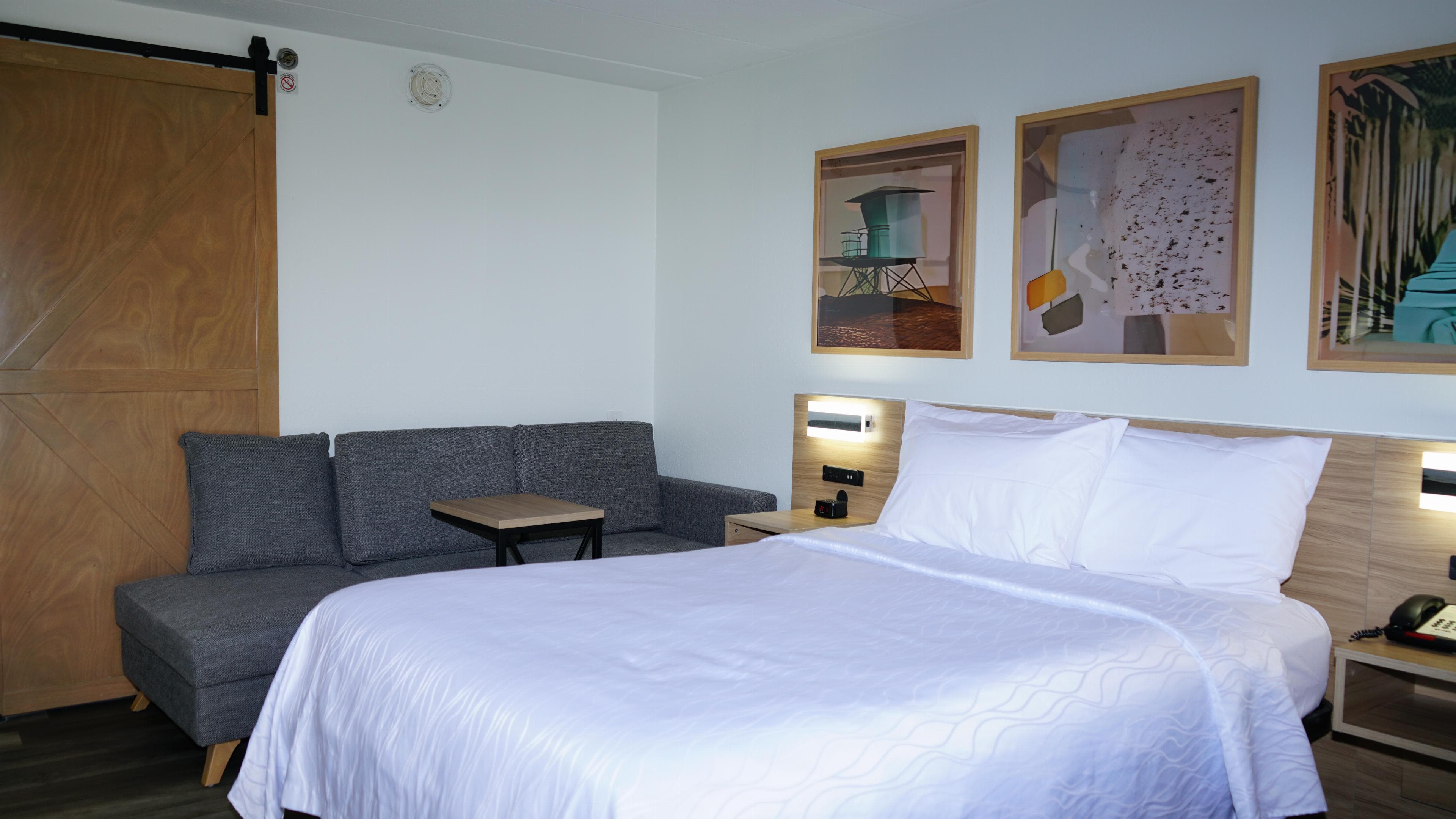 Waterfront Inn PHL Airport