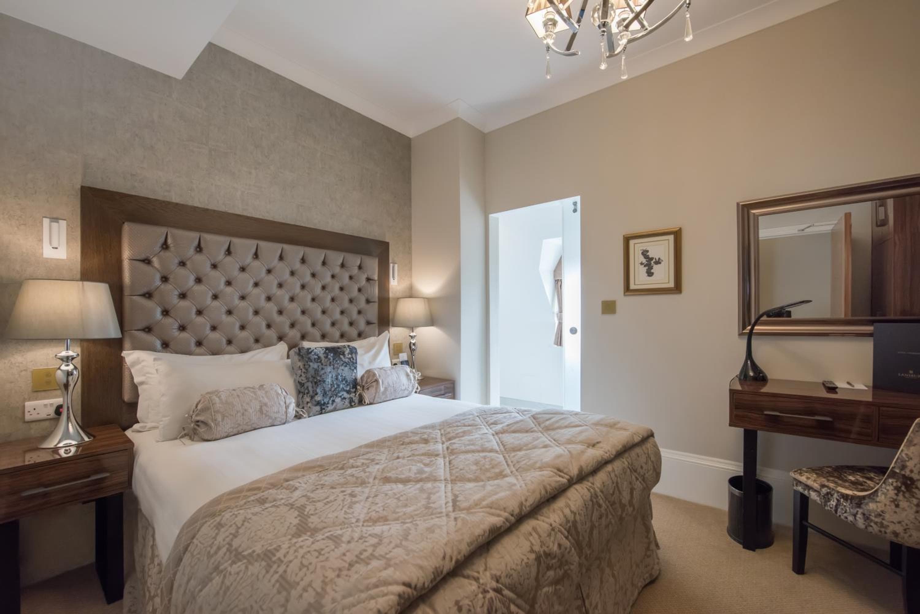 The Lansbury Heritage A Sunday Hotel - Canary Wharf