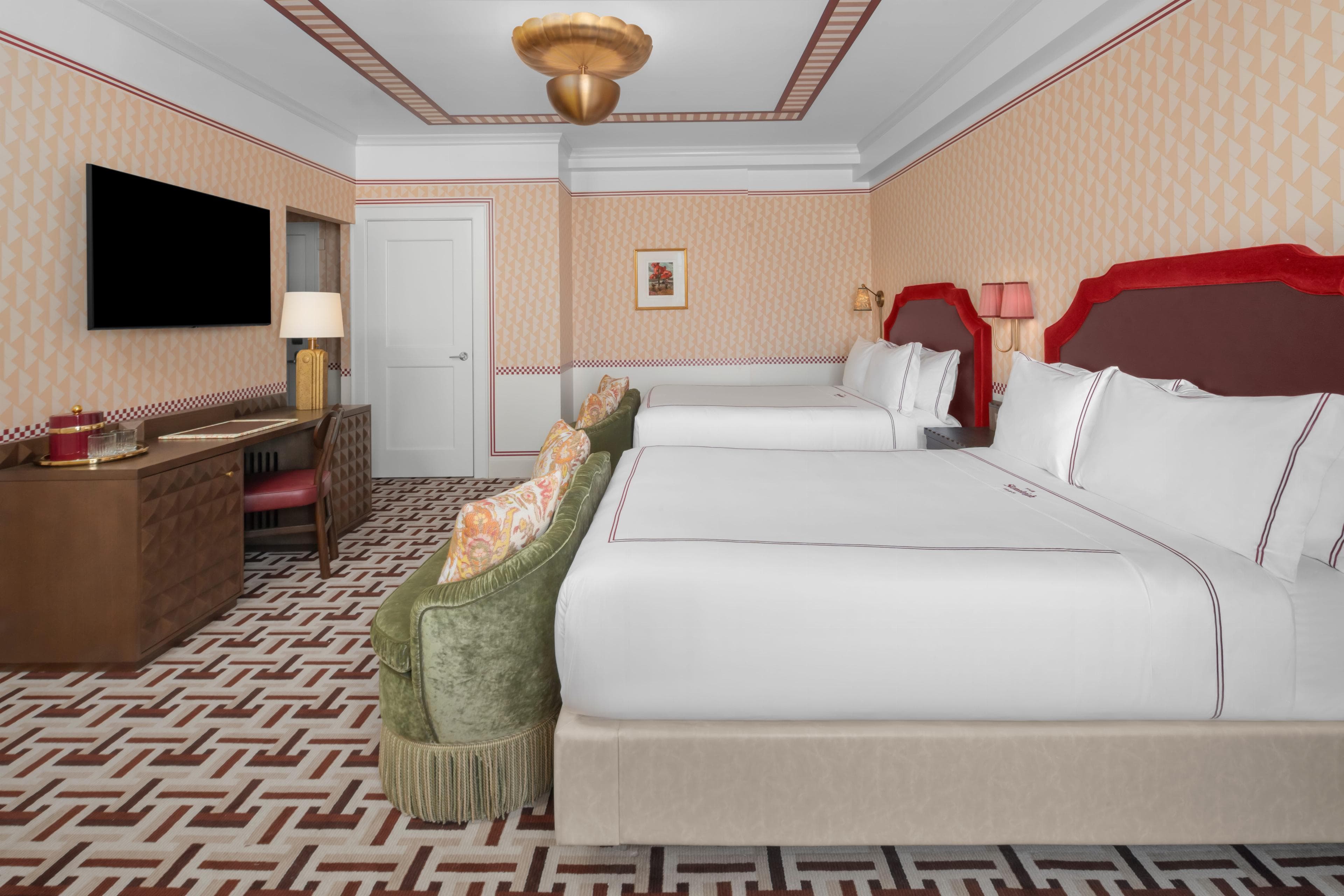 The Stoneleigh, Autograph Collection