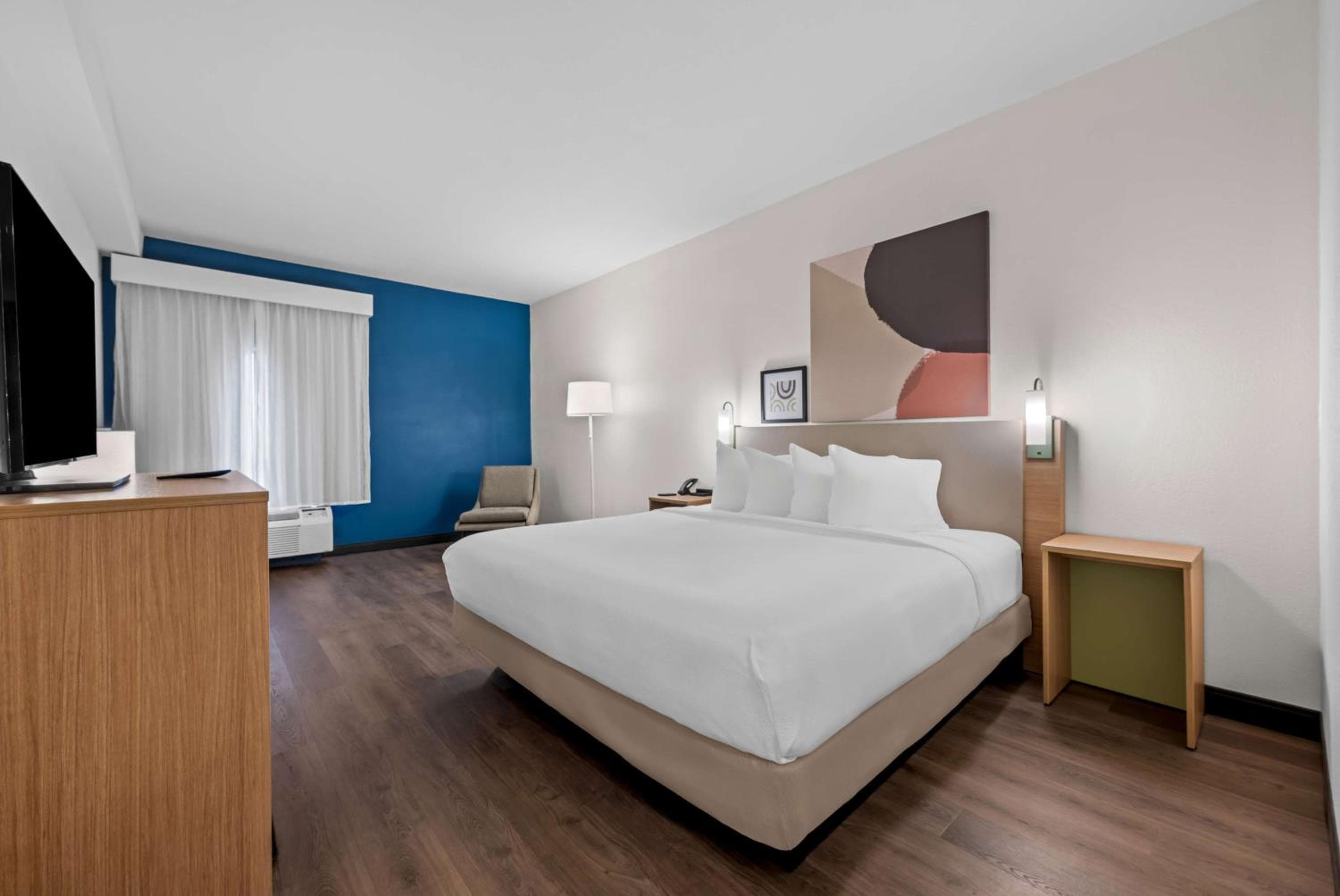 Spark by Hilton Tuscaloosa University