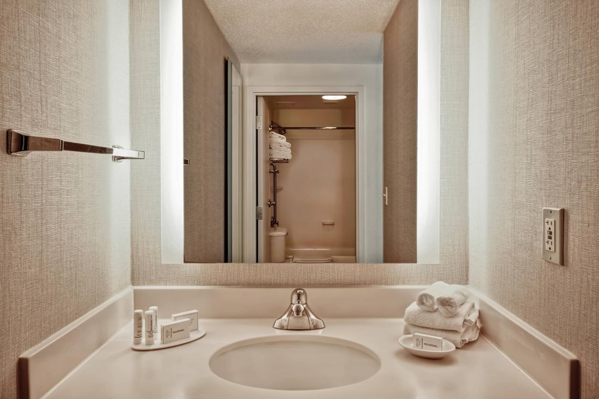SpringHill Suites Baltimore BWI Airport