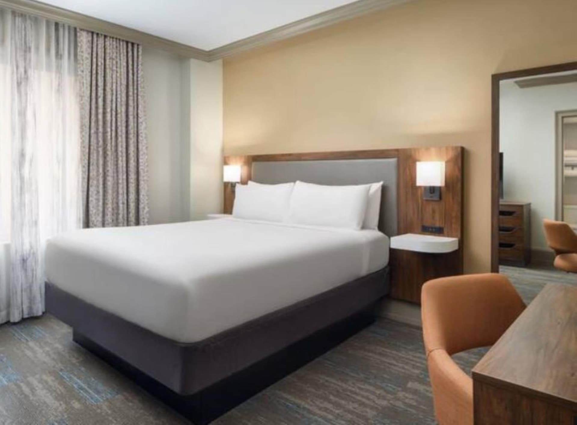 Hampton Inn & Suites New Orleans Canal St. French Quarter