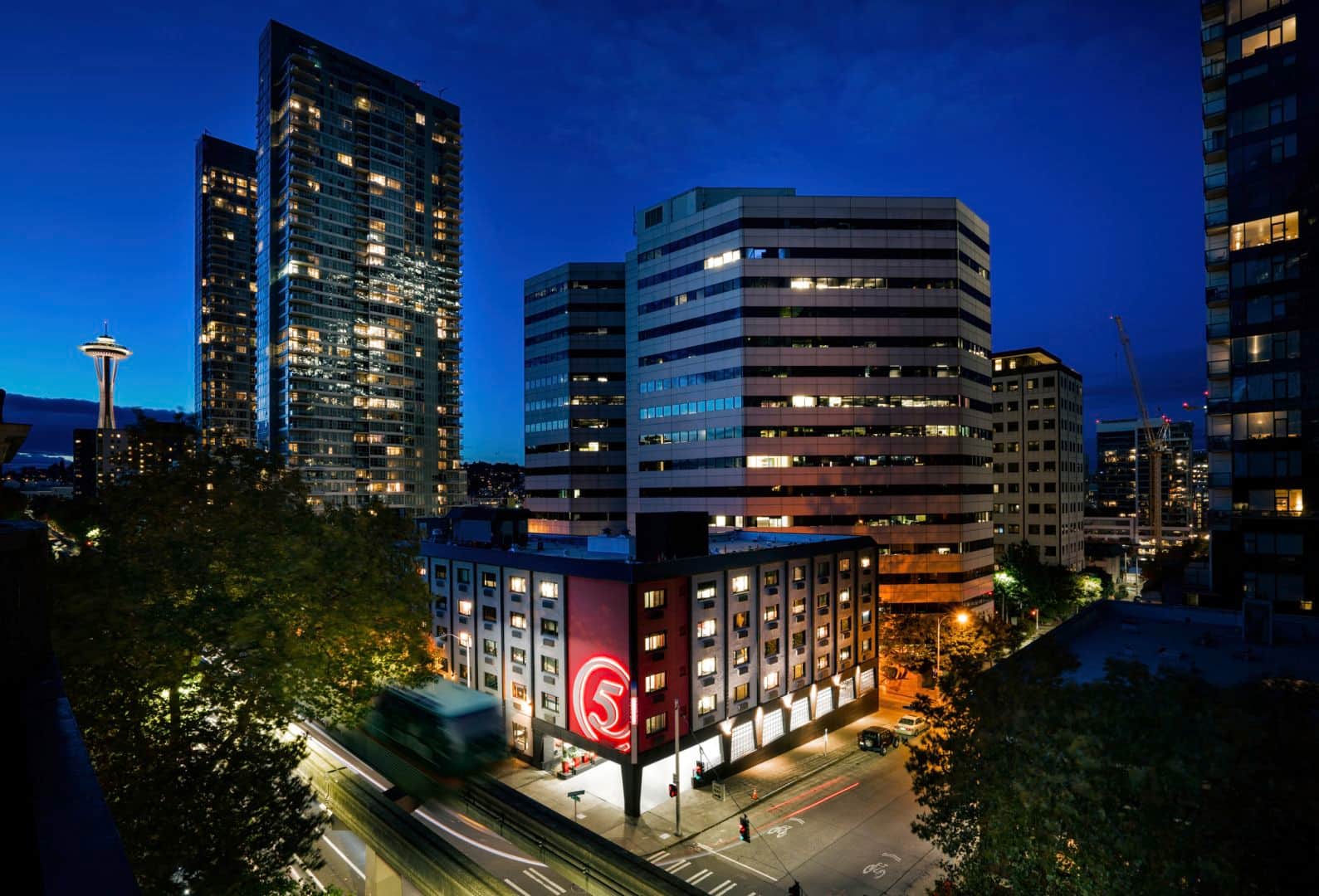 Staypineapple, Hotel FIVE, Downtown Seattle
