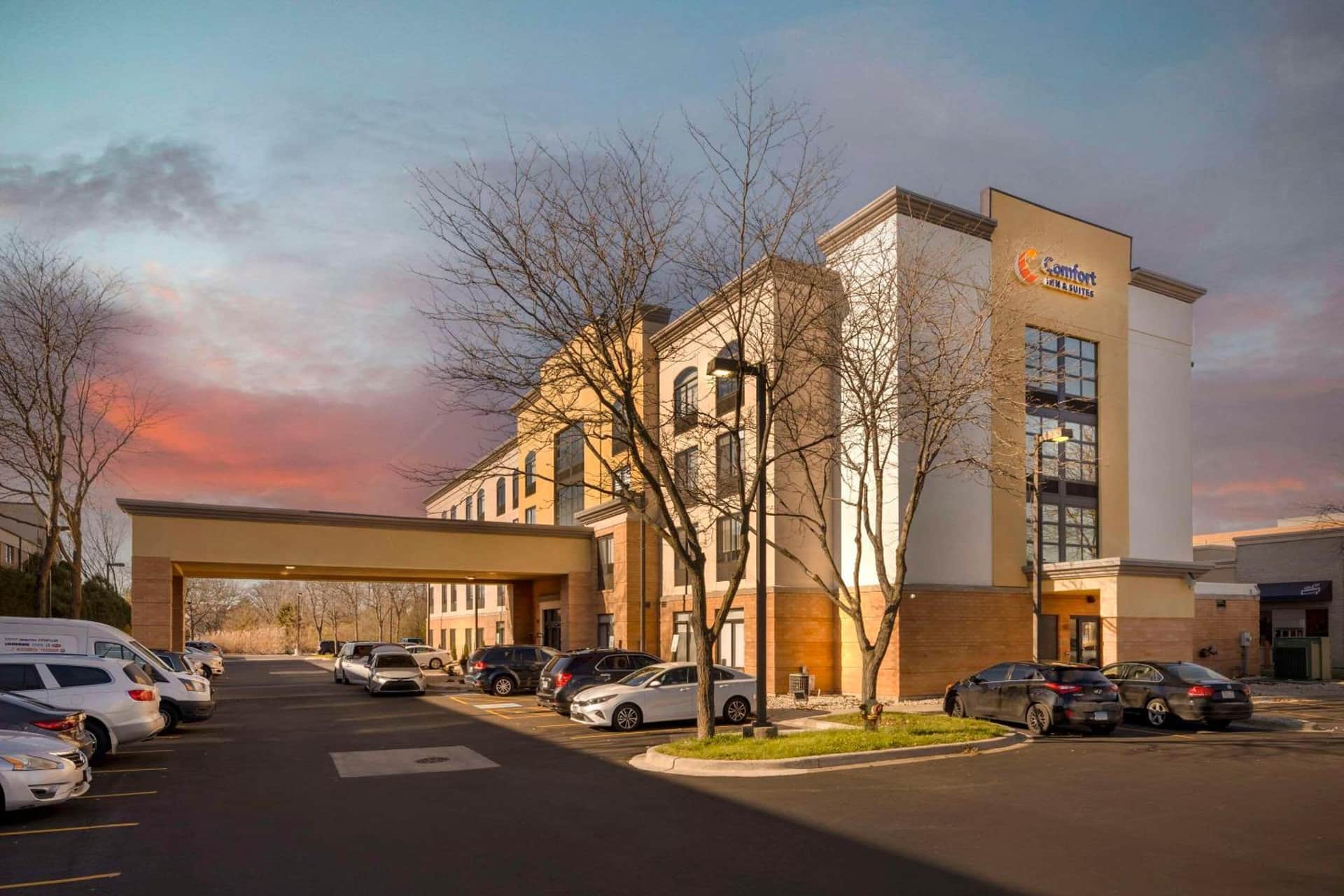 Comfort Inn & Suites Arlington Heights - Schaumburg