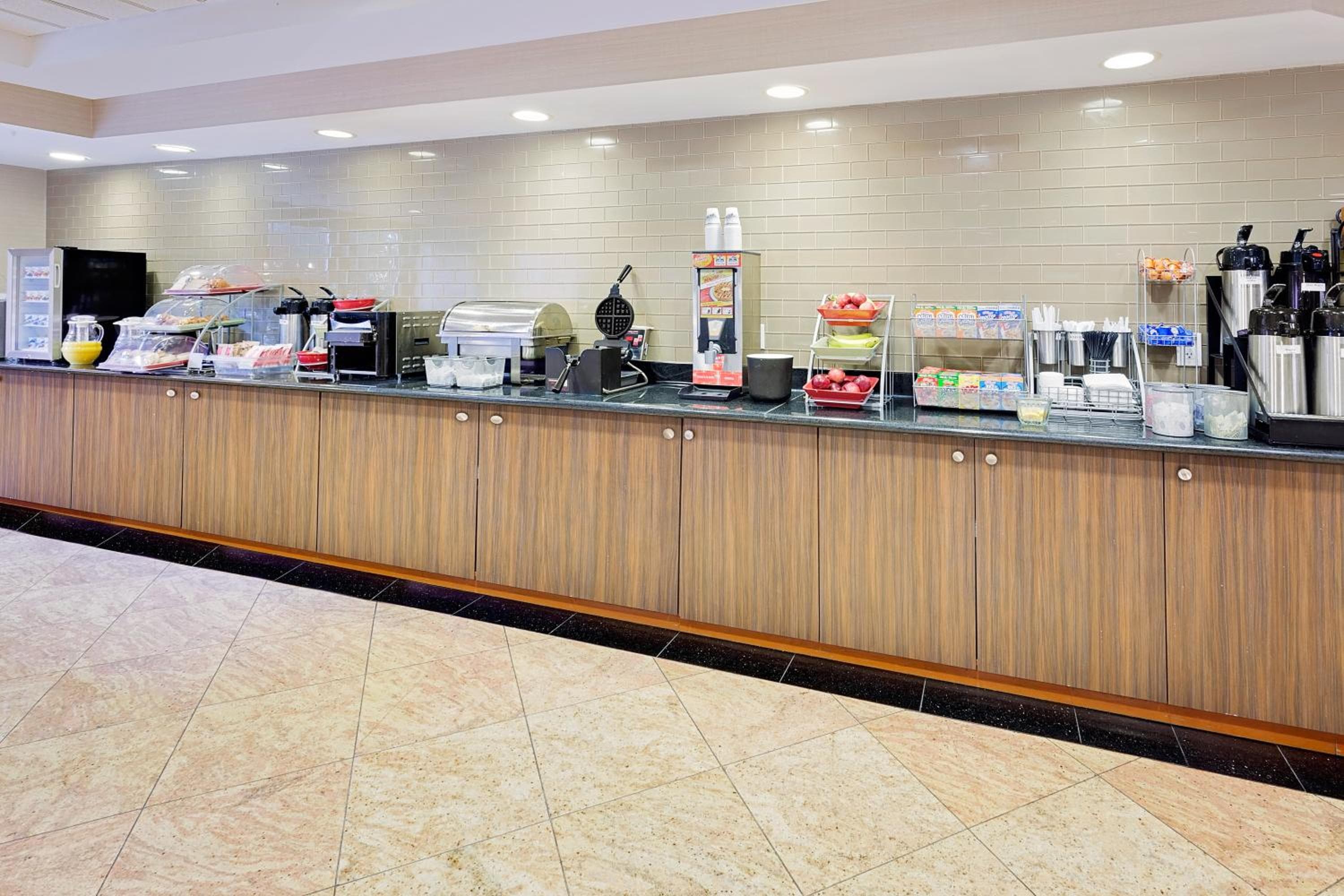 Comfort Inn & Suites Arlington Heights - Schaumburg