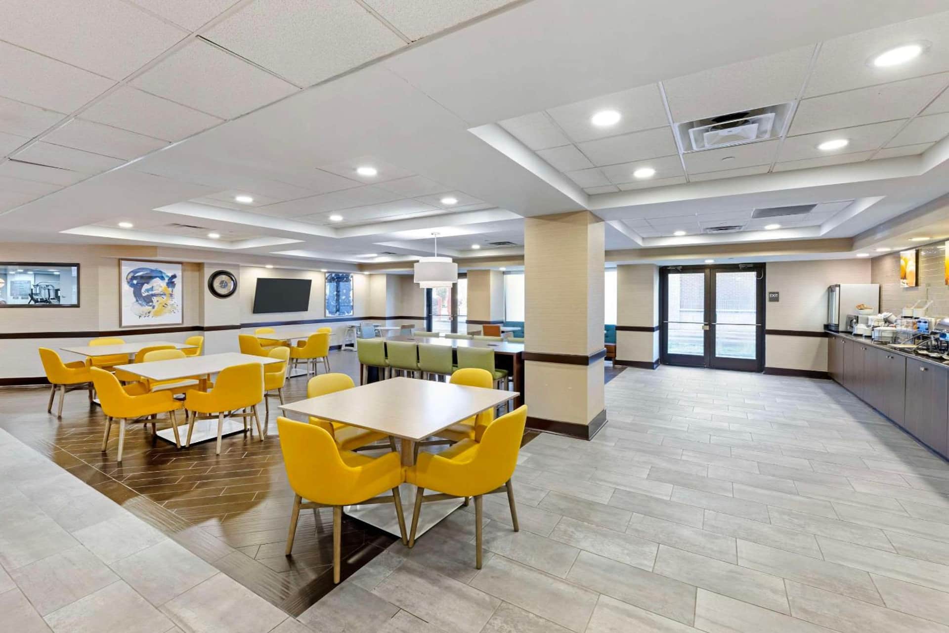 Comfort Inn & Suites Arlington Heights - Schaumburg