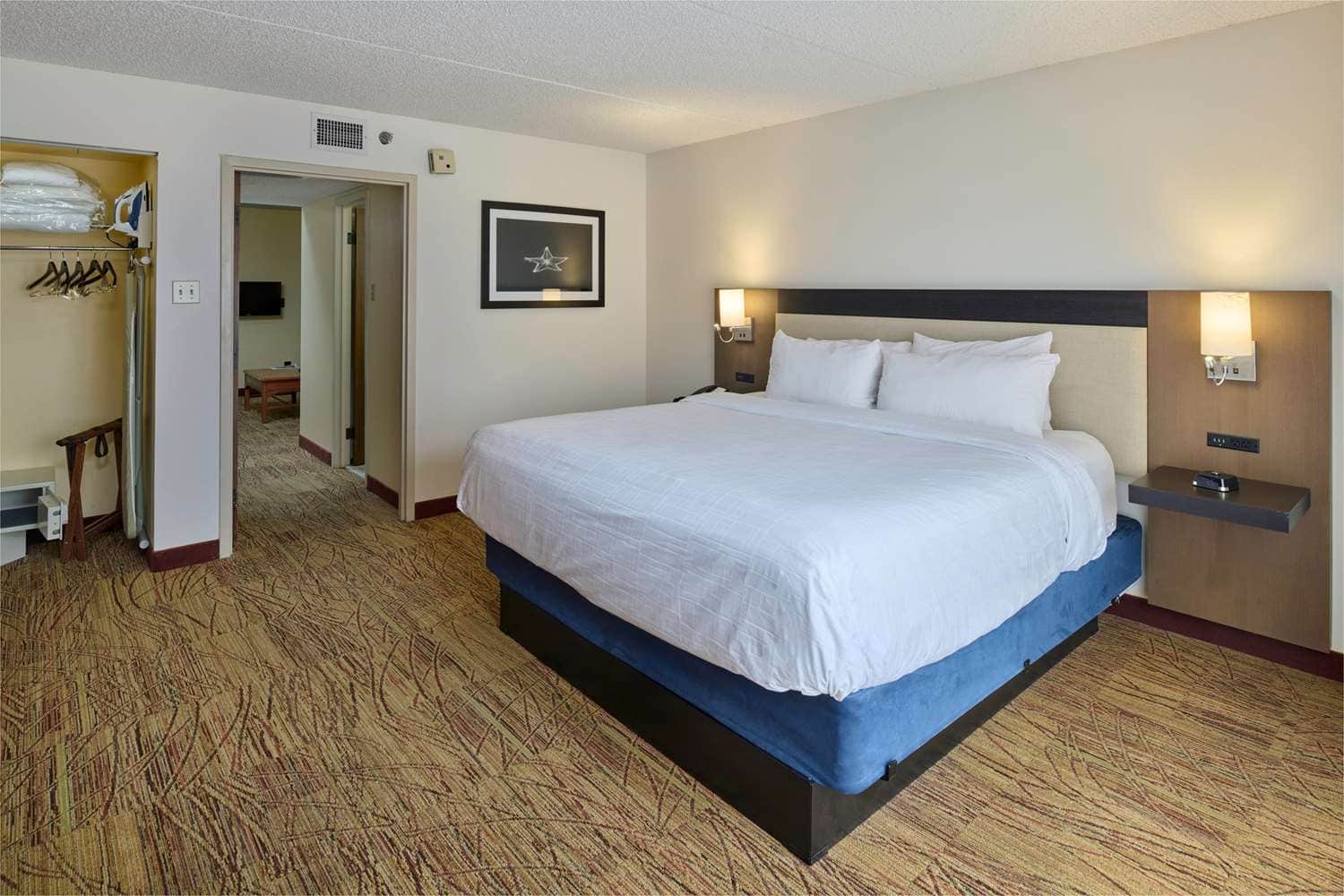 Wyndham El Paso Airport Hotel and Water Park
