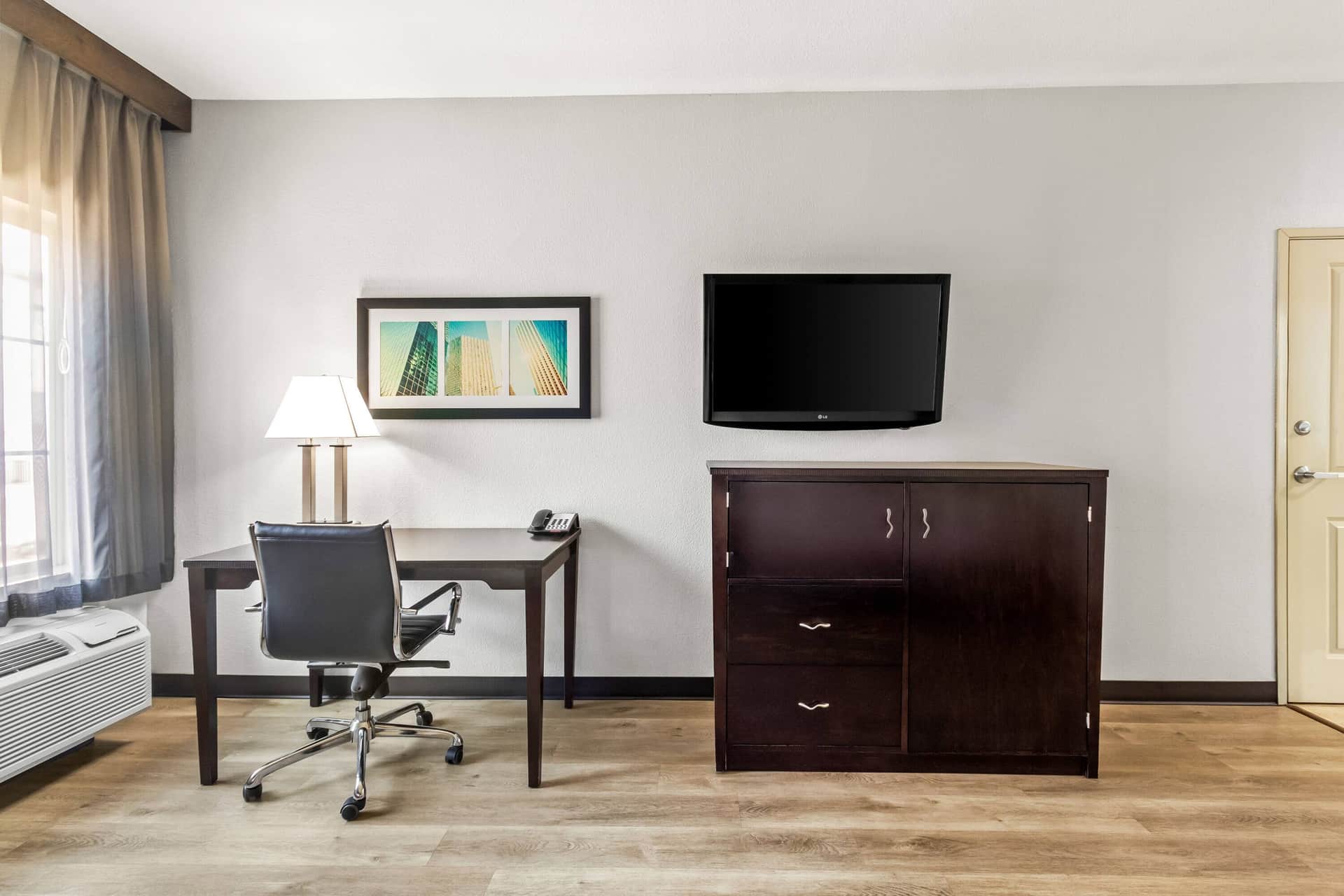 La Quinta Inn & Suites by Wyndham Houston Energy Corridor