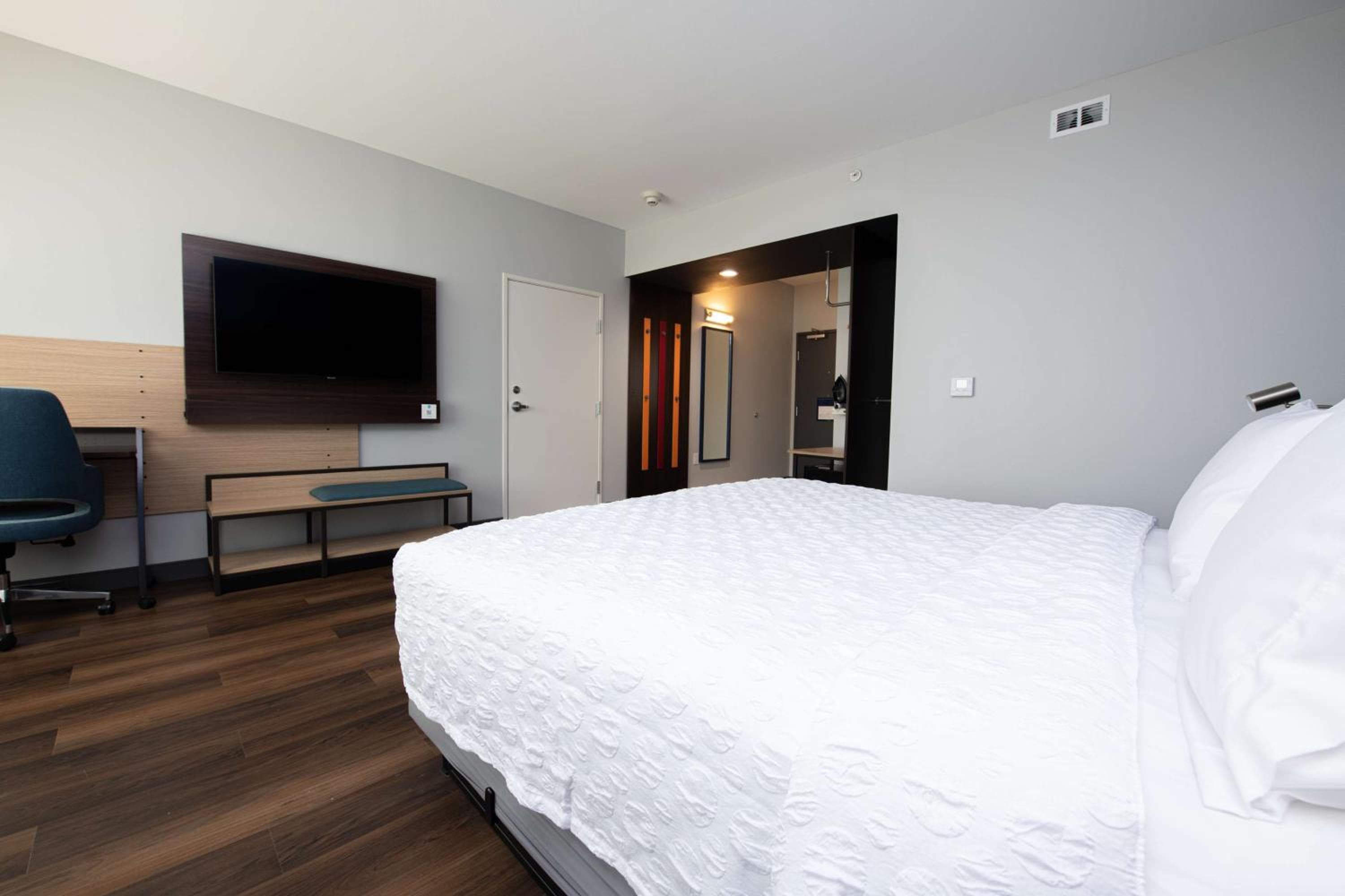 Tru by Hilton Lewisville Vista Ridge Mall