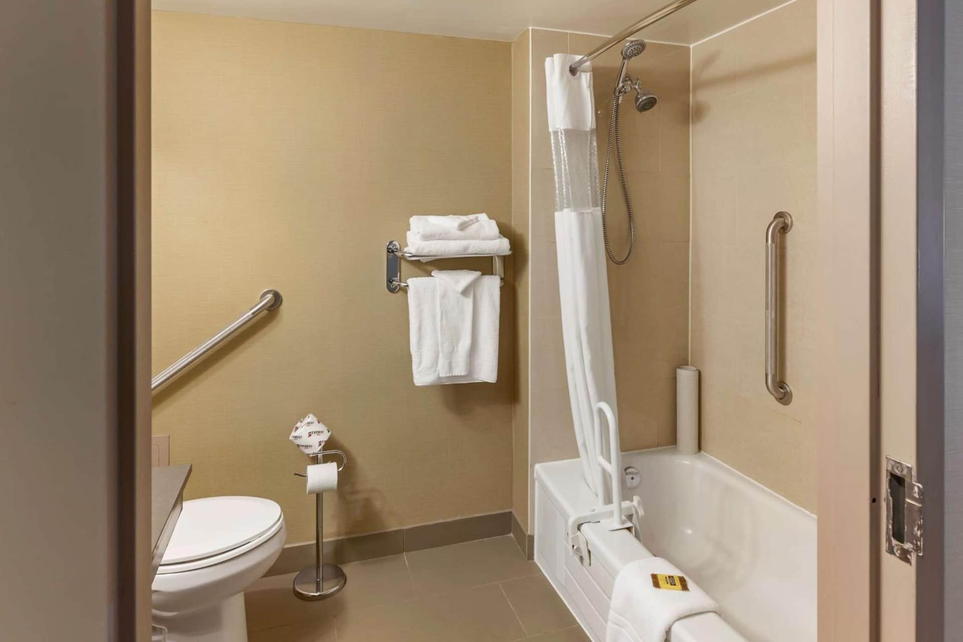 Best Western Plus Leamington Hotel & Conference Centre