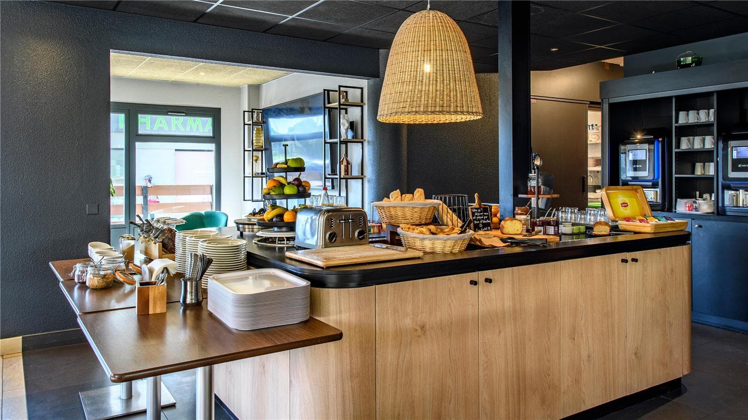 Campanile PRIME - Nîmes Centre