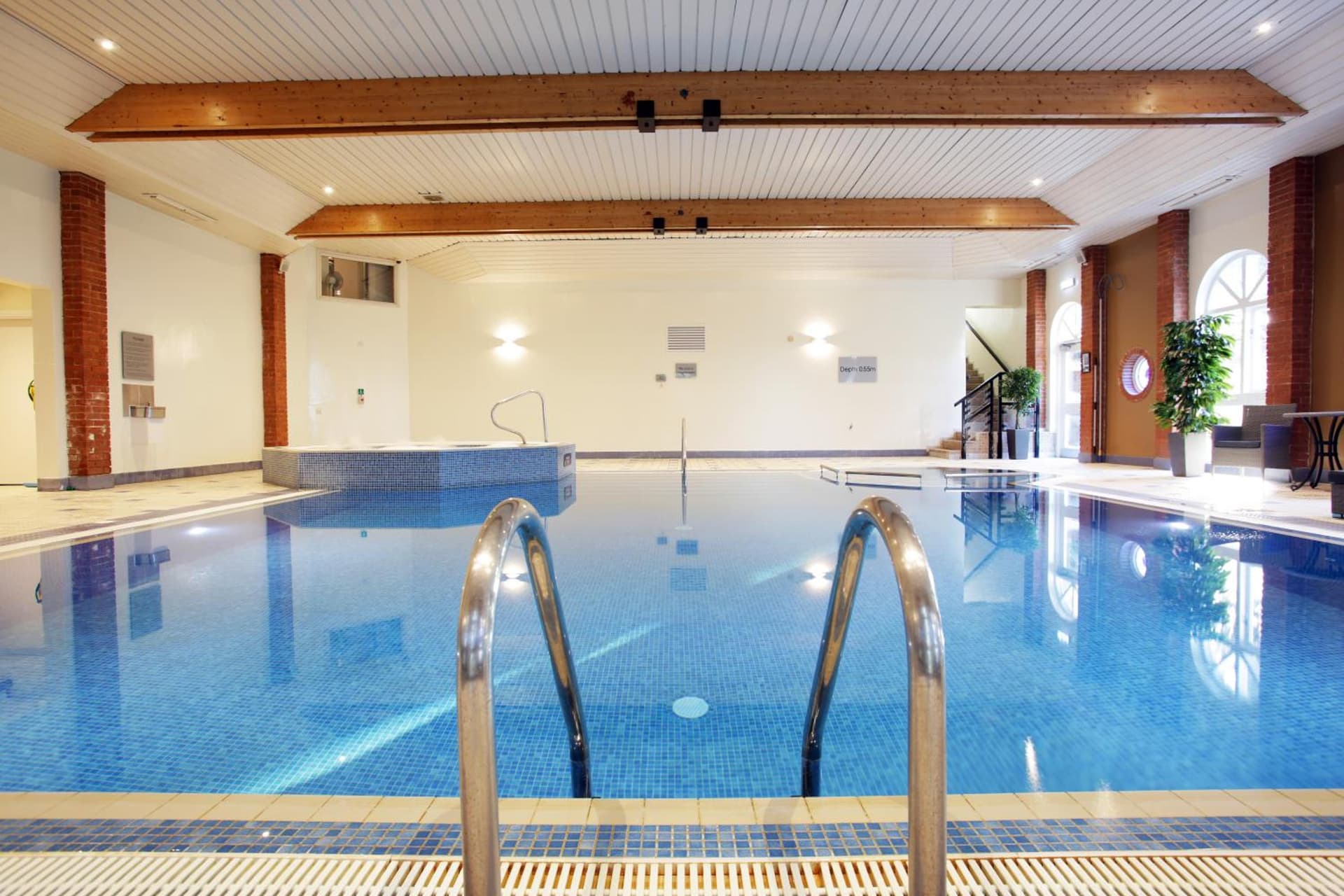 Hogs Back Hotel & Spa Nr Farnham