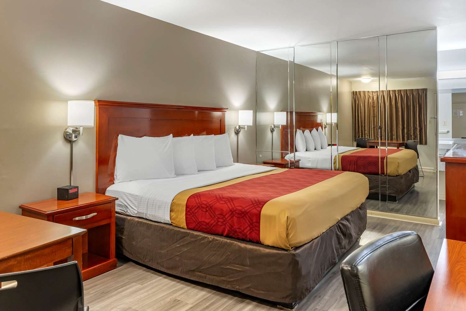 Econo Lodge Charlottesville North - University Area