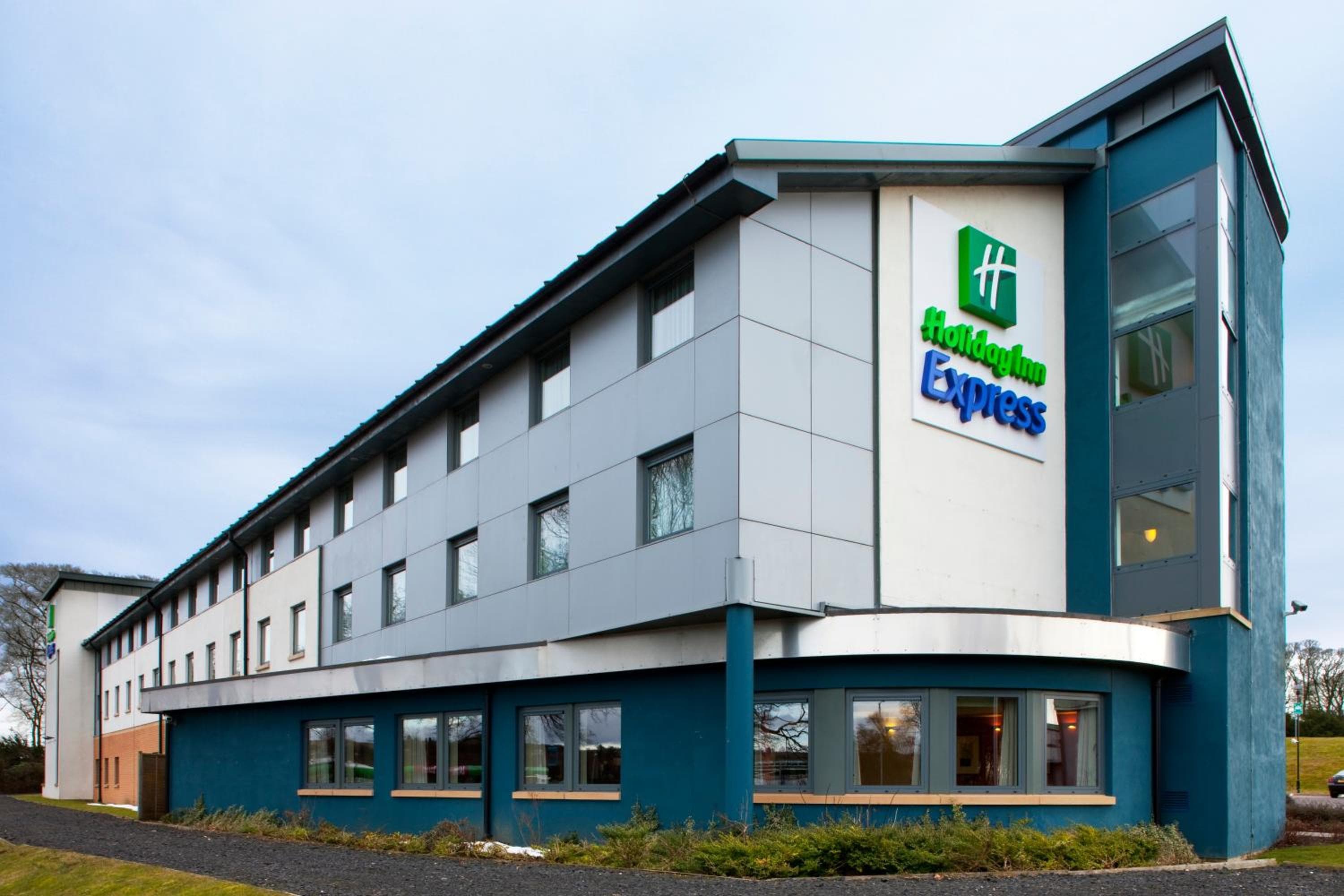 Holiday Inn Express - Dunfermline