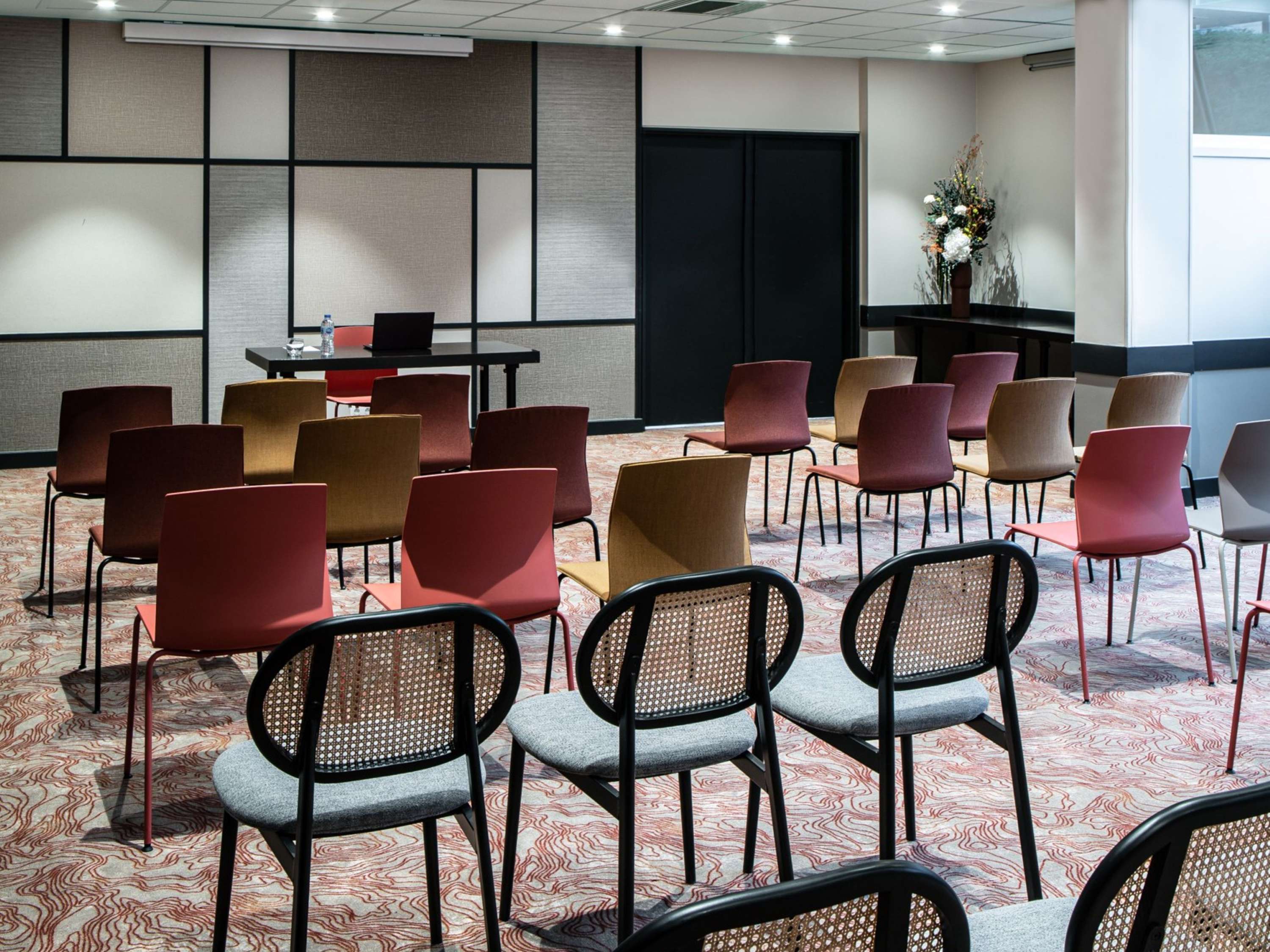 Mercure Paris Boulogne Pont de Saint-Cloud Hotel