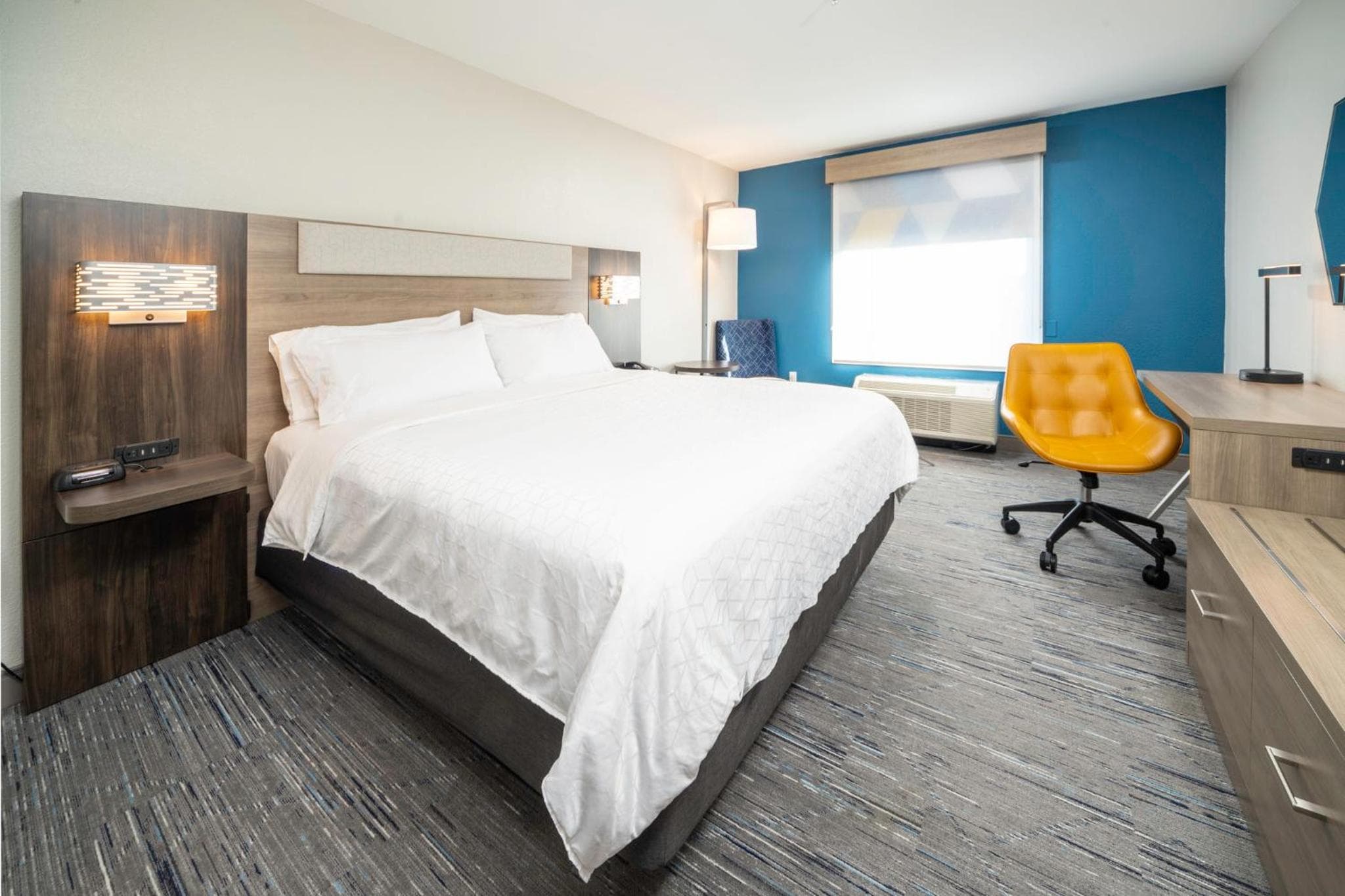 Holiday Inn Express and Suites Atlanta-Johns Creek by IHG