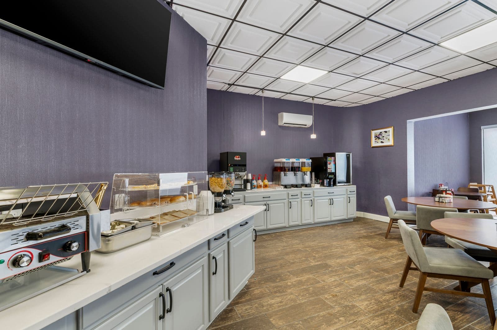 Red Lion Inn & Suites Kansas City