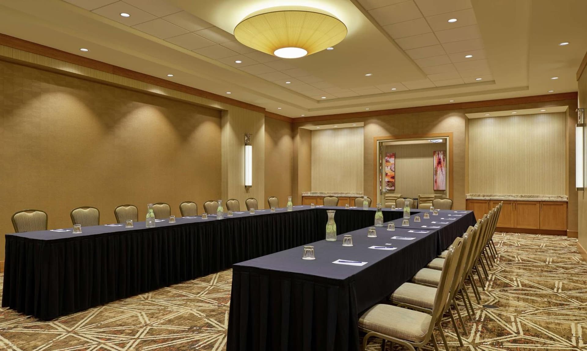 DoubleTree by Hilton Hotel Houston Intercontinental Airport