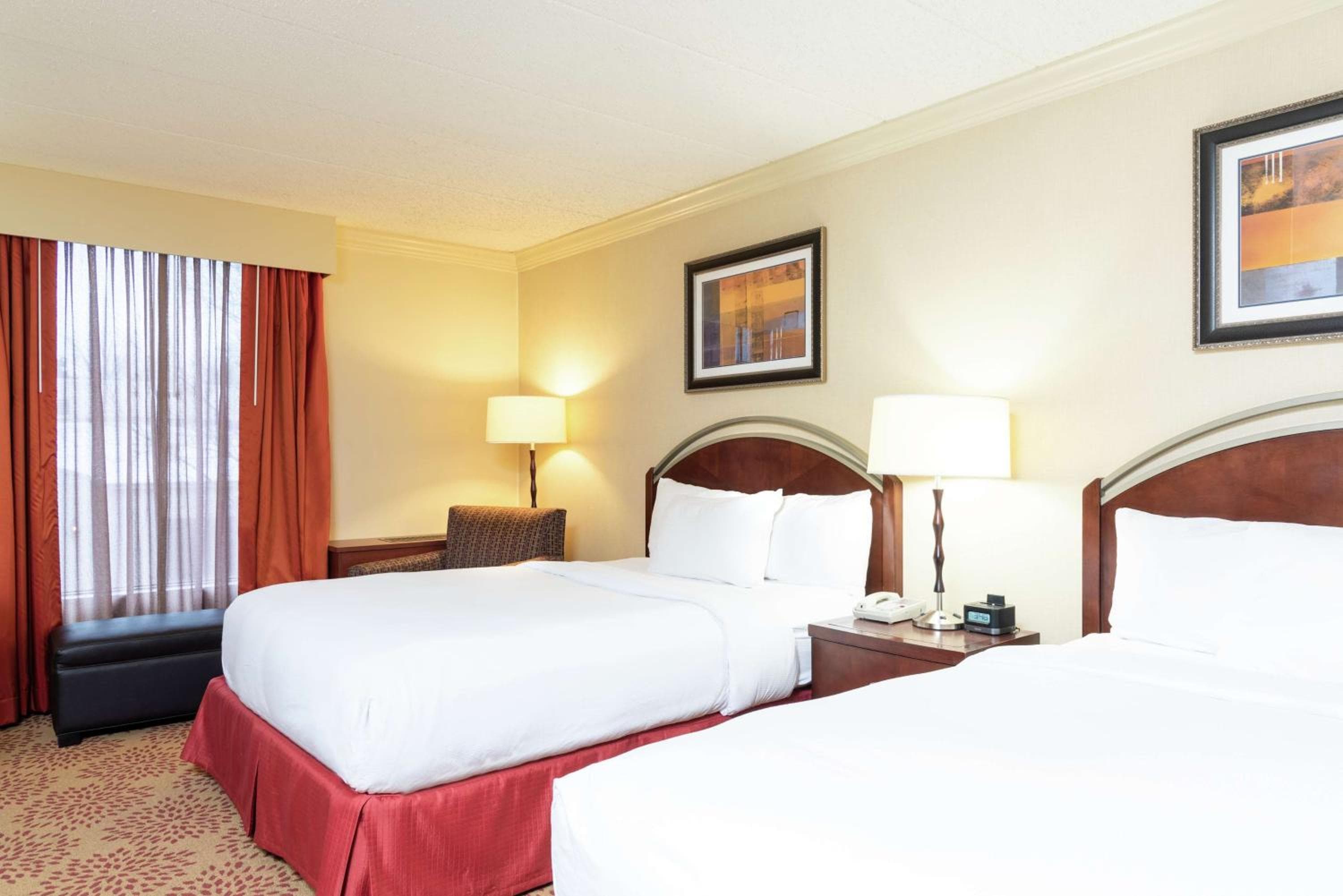 DoubleTree by Hilton Hotel Grand Rapids Airport