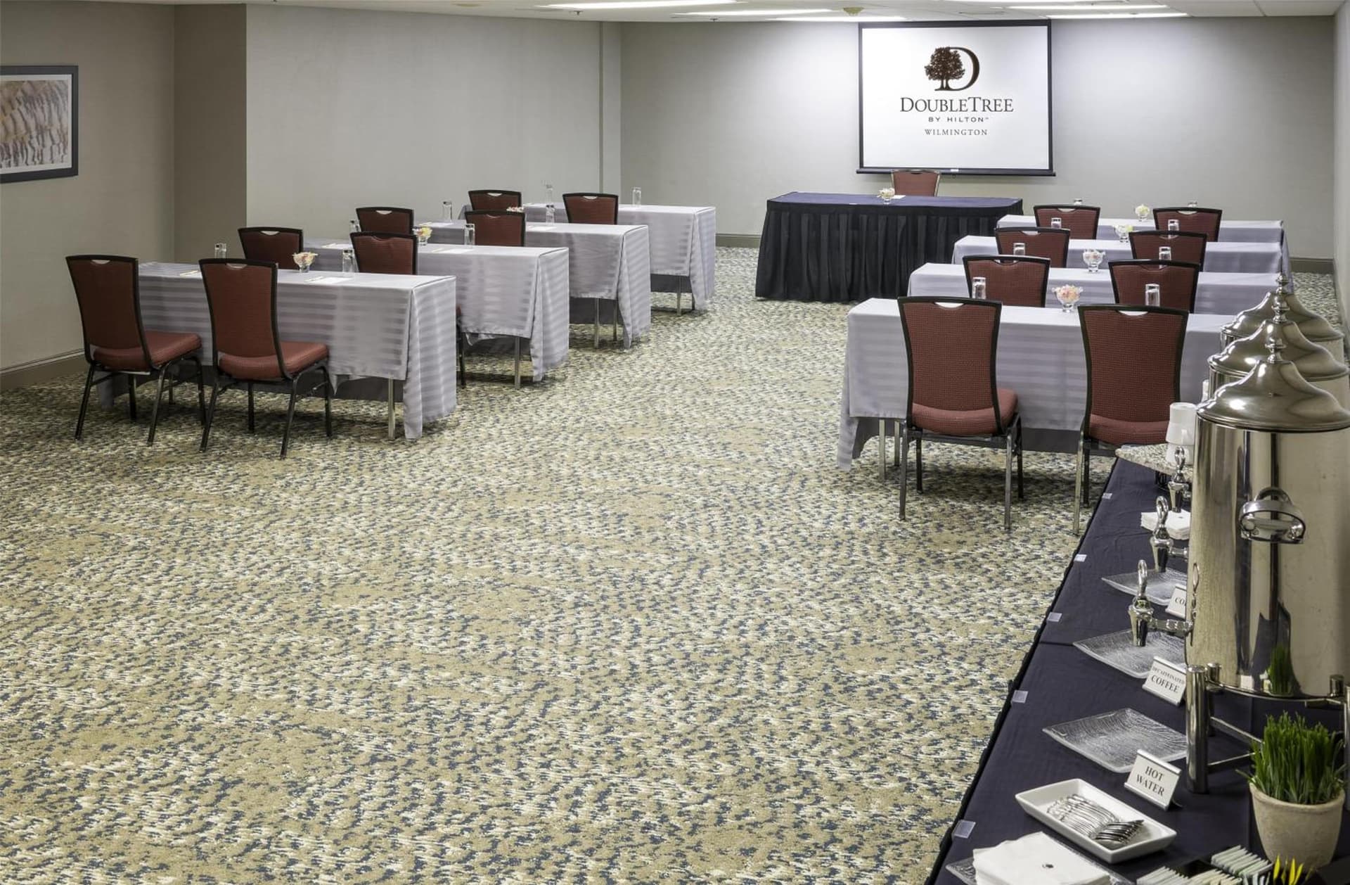 DoubleTree by Hilton Downtown Wilmington - Legal District