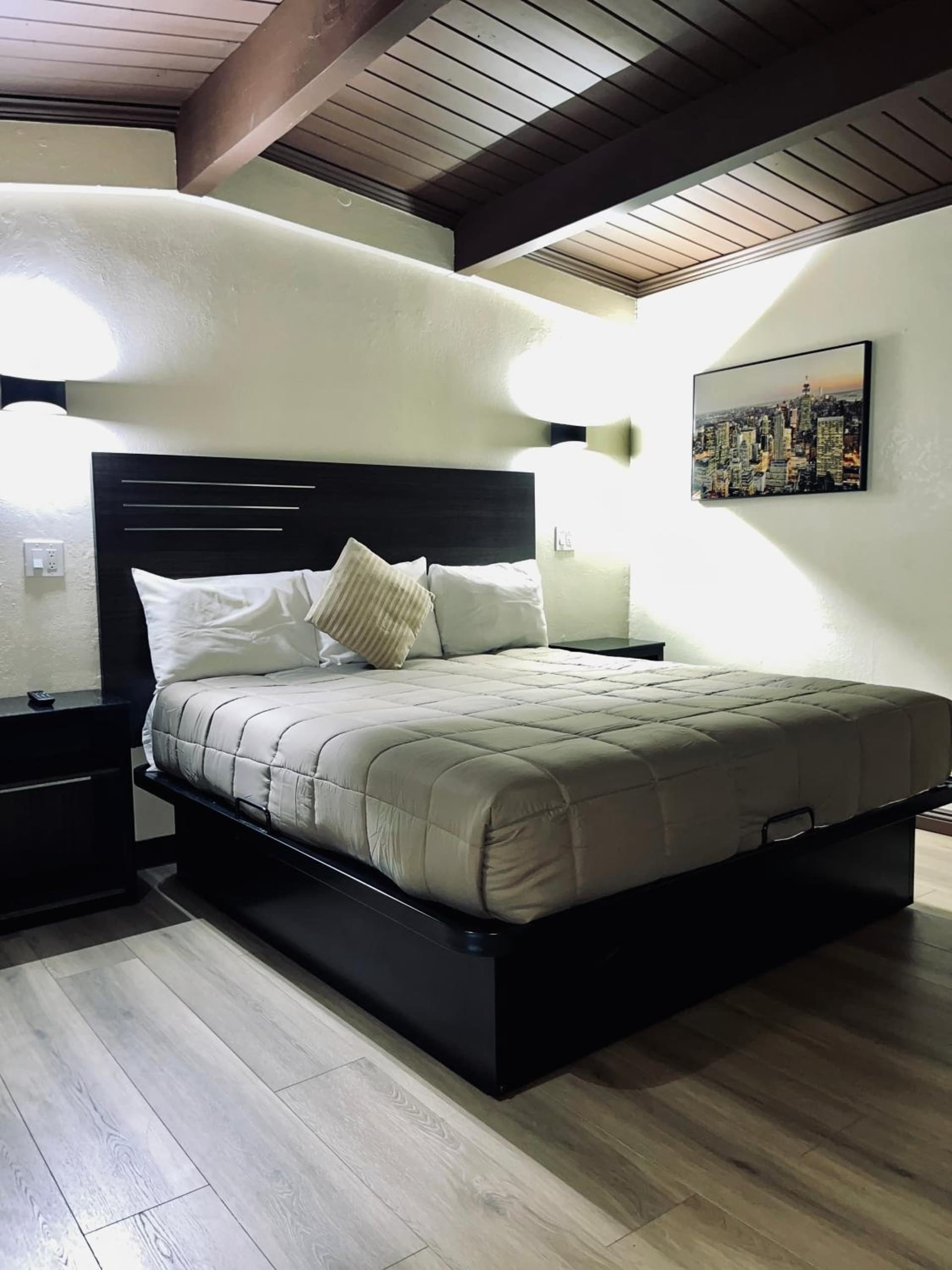 Del Aire Inn LAX