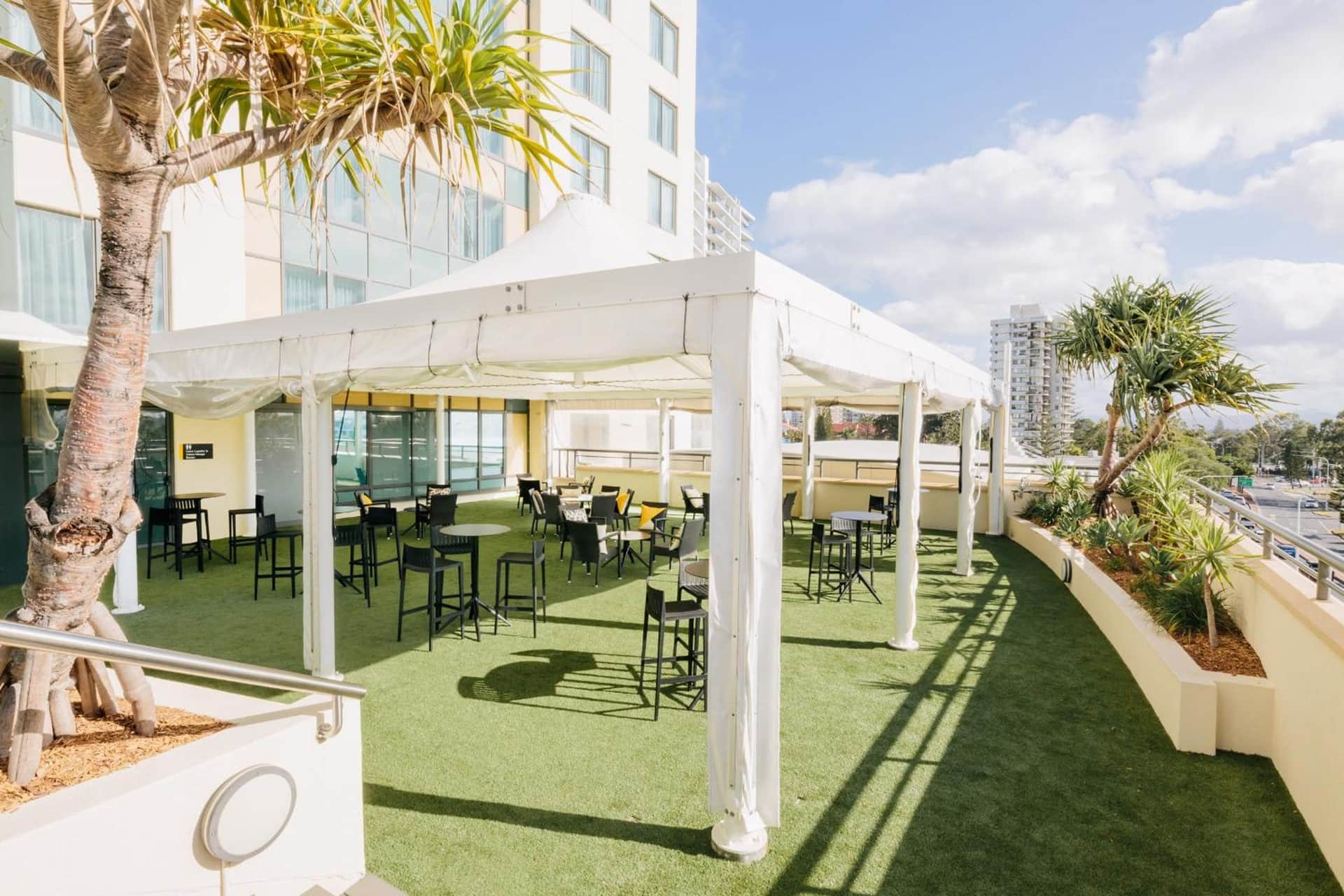 voco Gold Coast by IHG