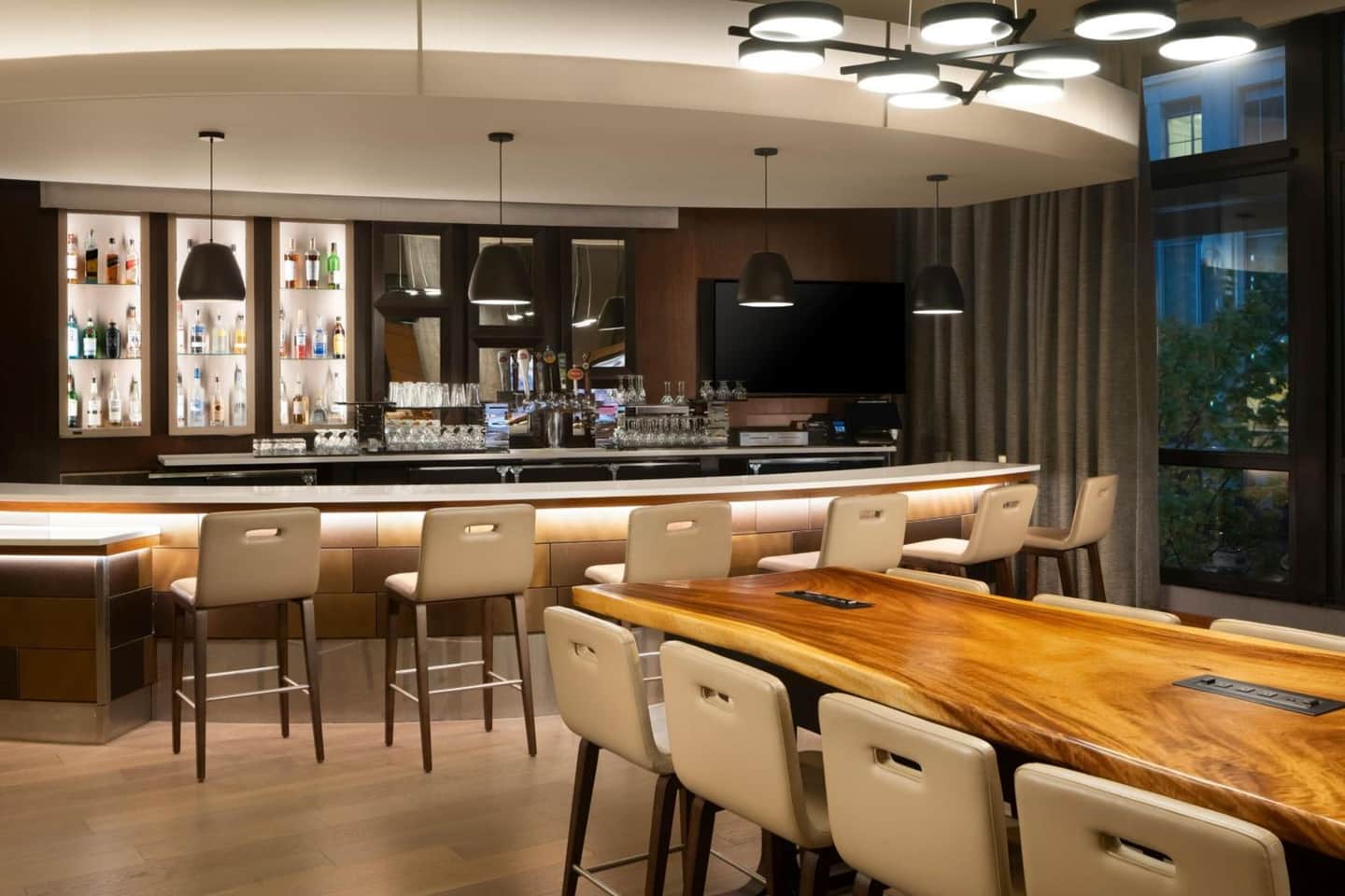 Courtyard by Marriott Seattle Bellevue/Downtown
