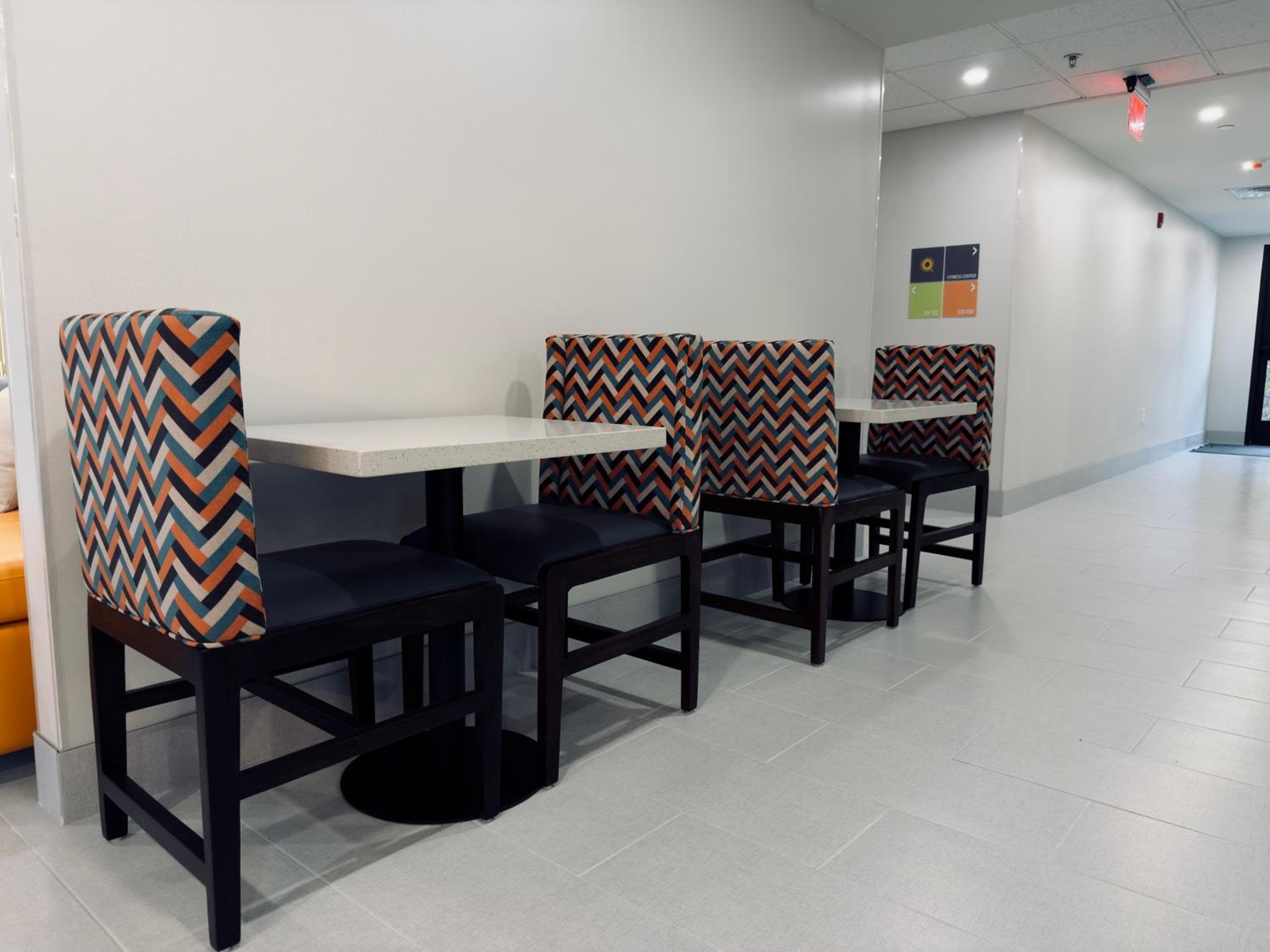 La Quinta Inn & Suites by Wyndham Atlanta Roswell