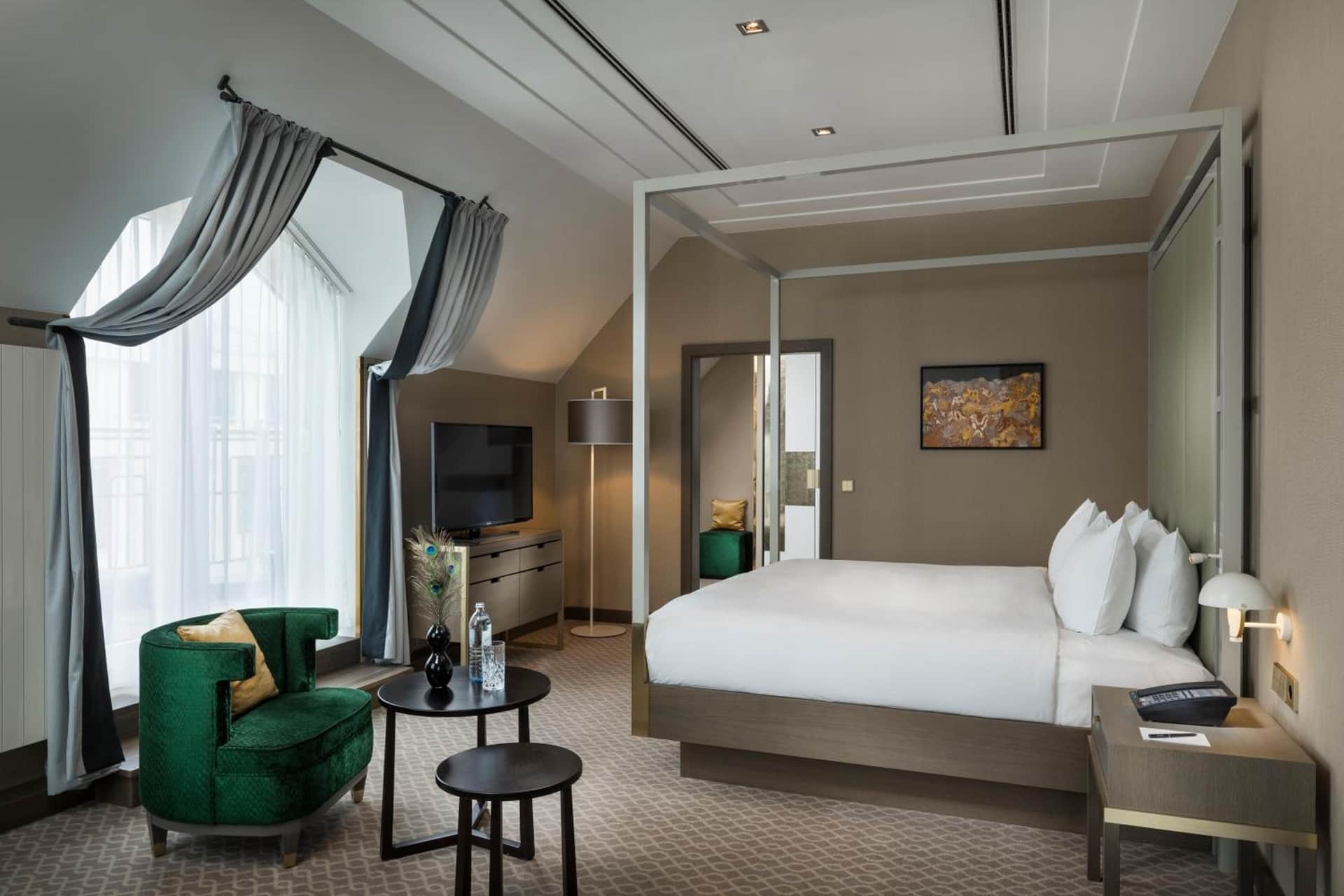 Hilton Vienna Plaza