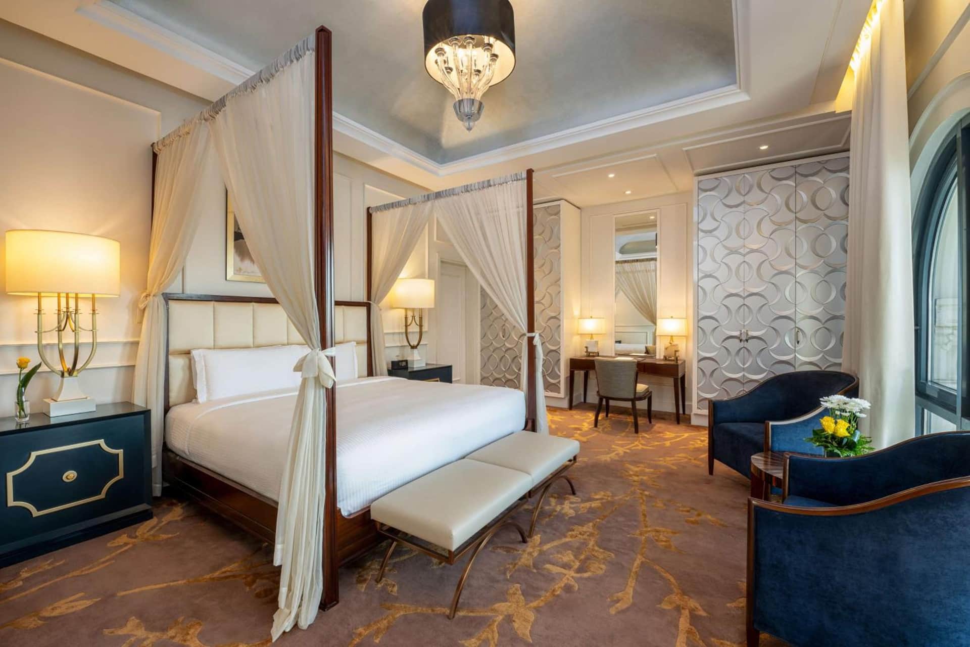 The Hotel Galleria Jeddah, Curio Collection by Hilton