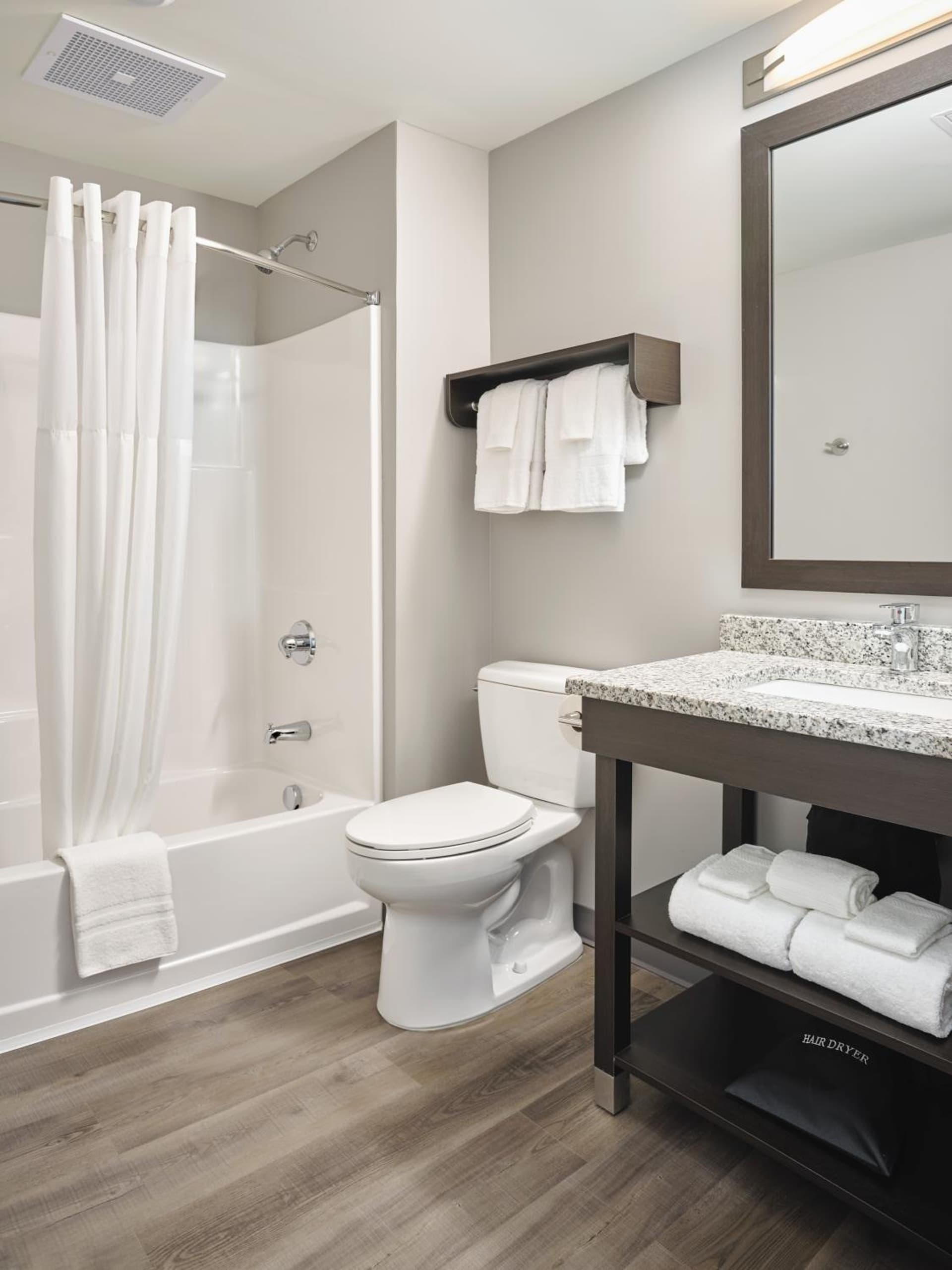 stayAPT Suites Cleveland TN
