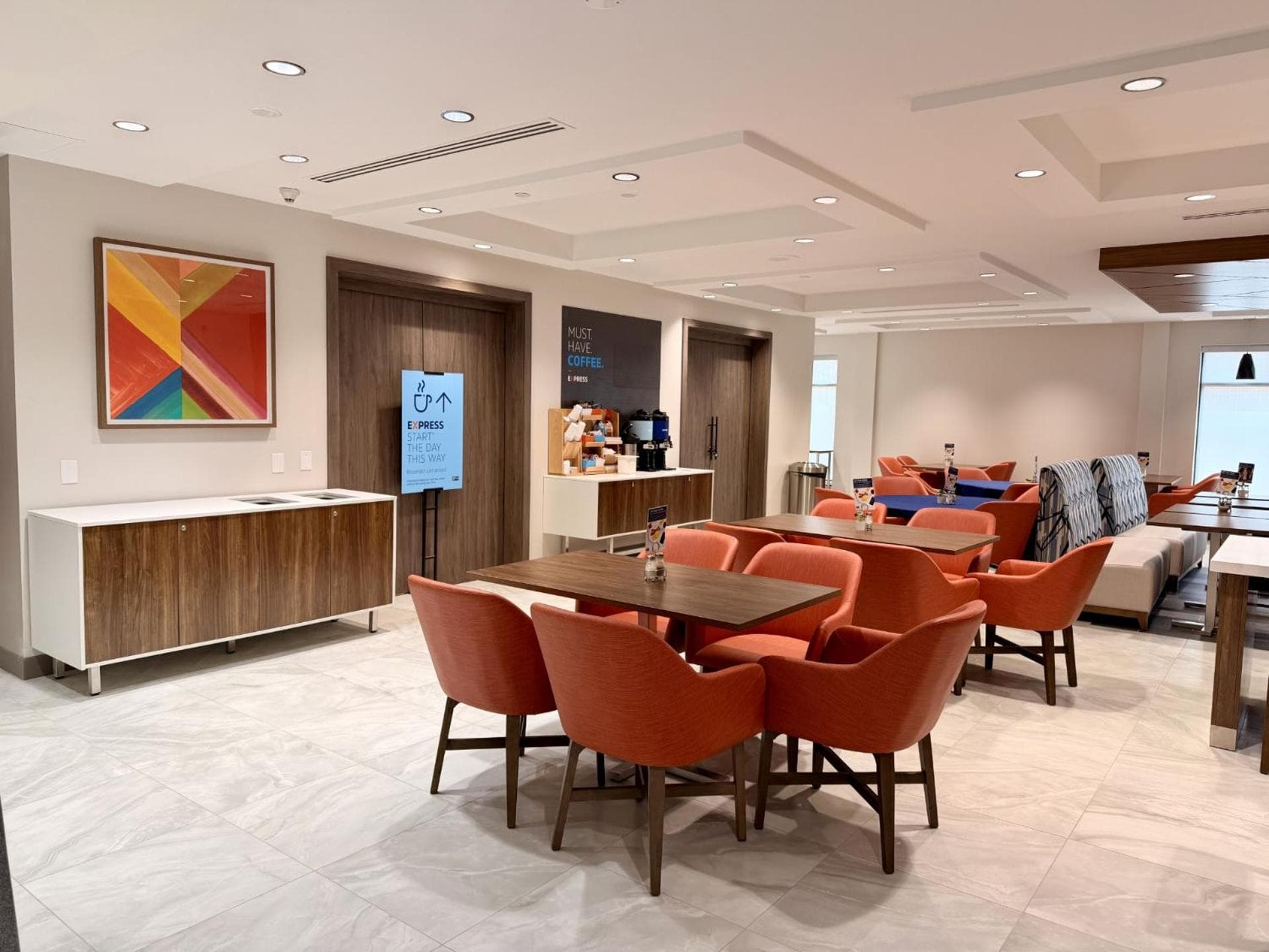 Holiday Inn Express & Suites Ottawa West - Nepean by IHG