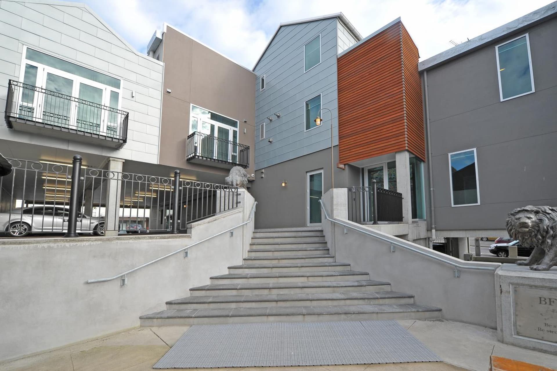 King and Queen Hotel Suites New Plymouth