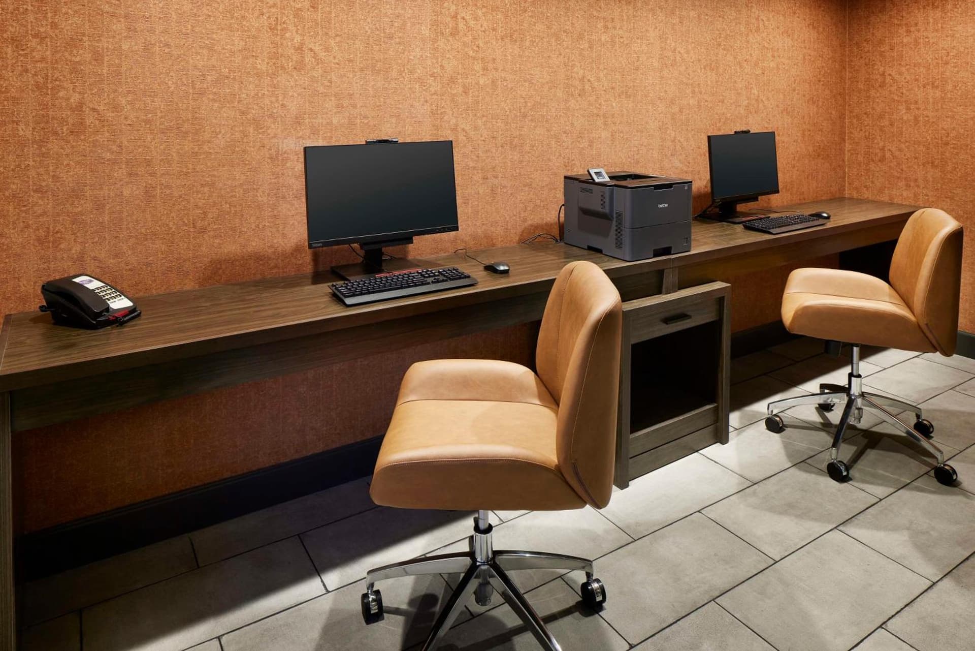 Hampton Inn by Hilton Newark Airport