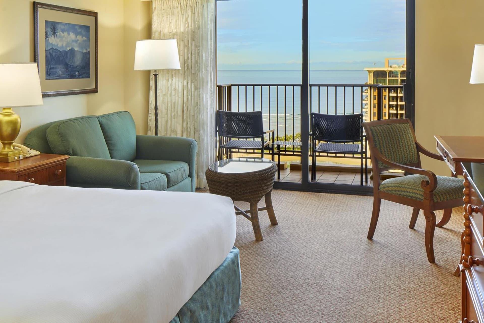 Hilton Hawaiian Village Waikiki Beach Resort