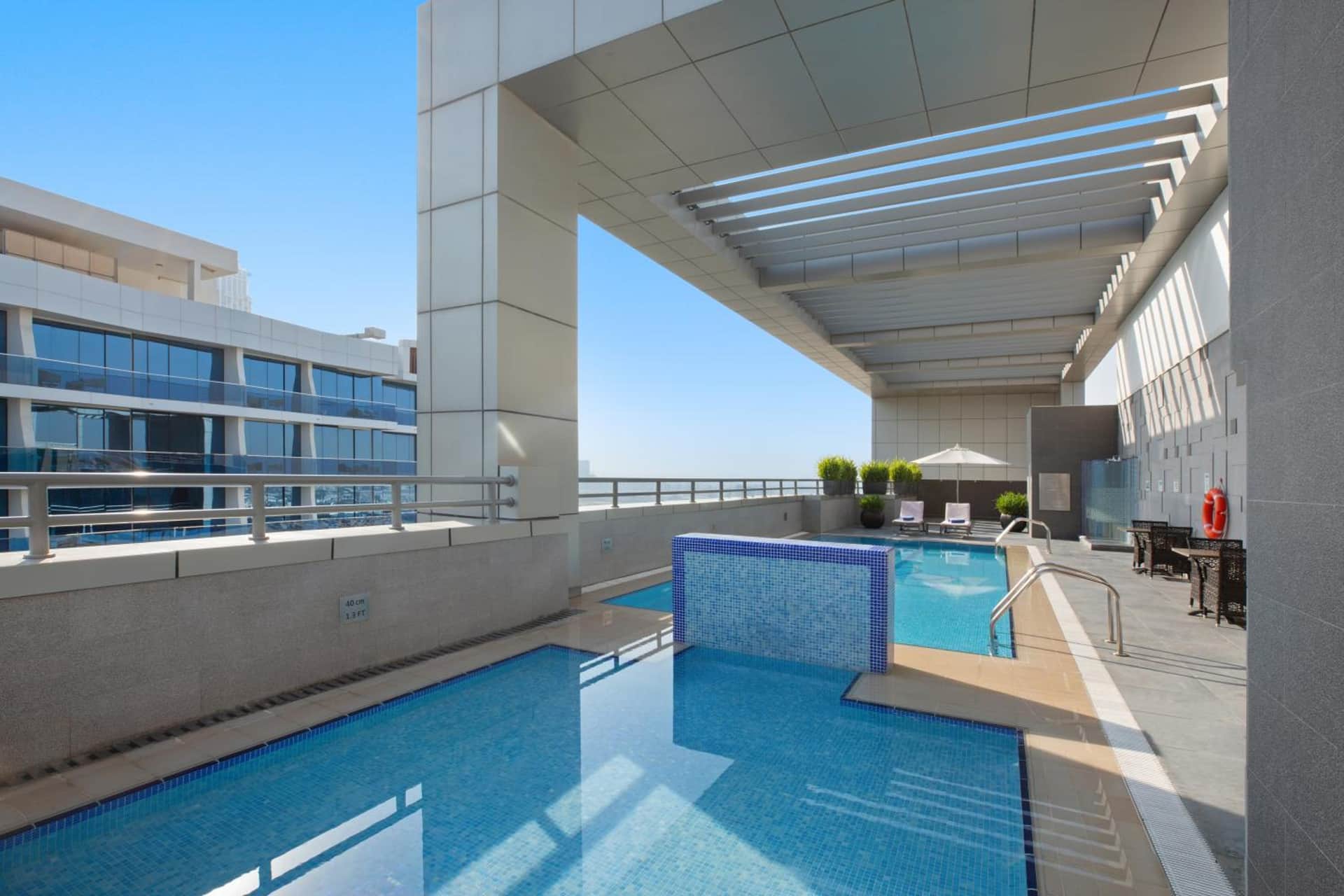 Royal Continental Suites Business Bay