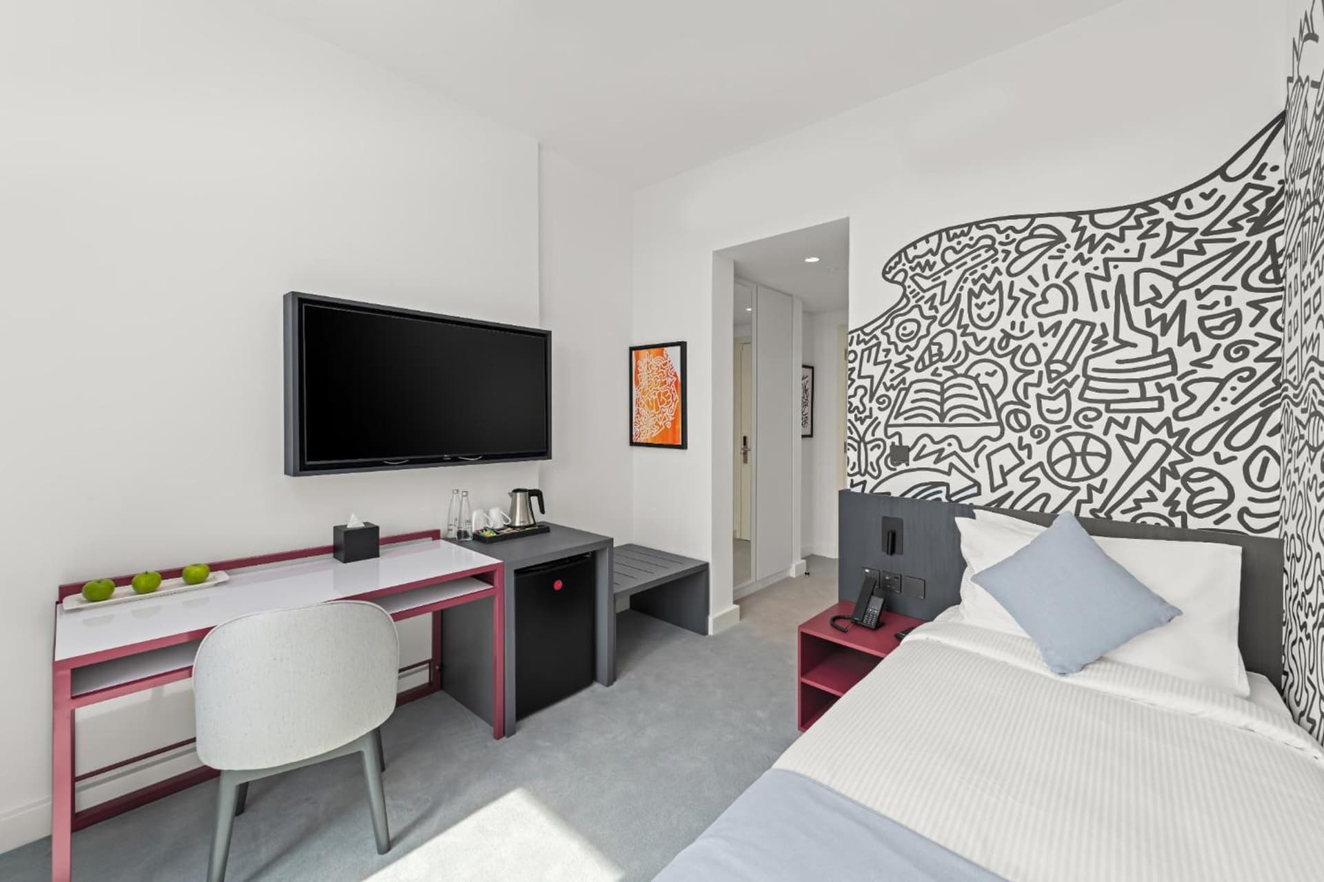 Nest Hotel, Aljada