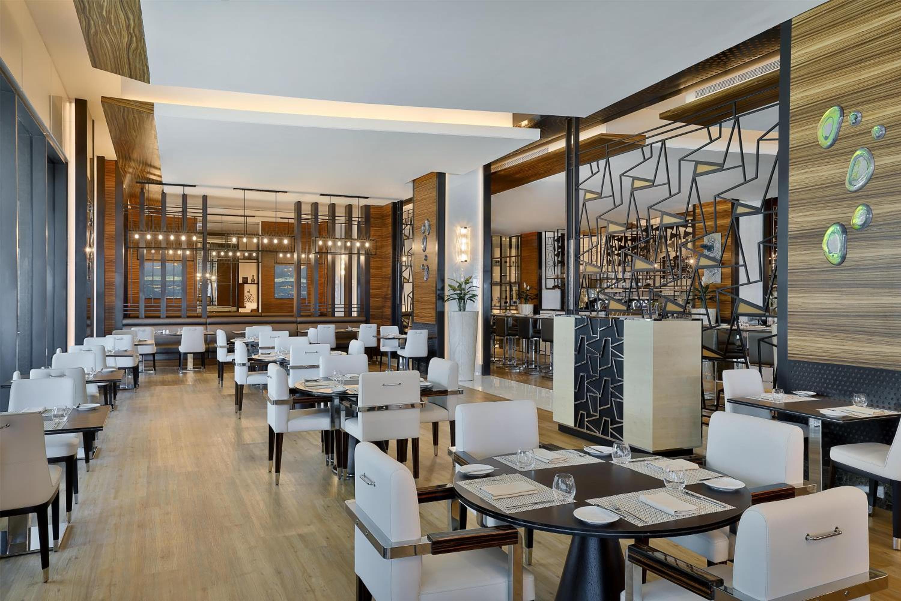 Hilton Dubai Palm Jumeirah