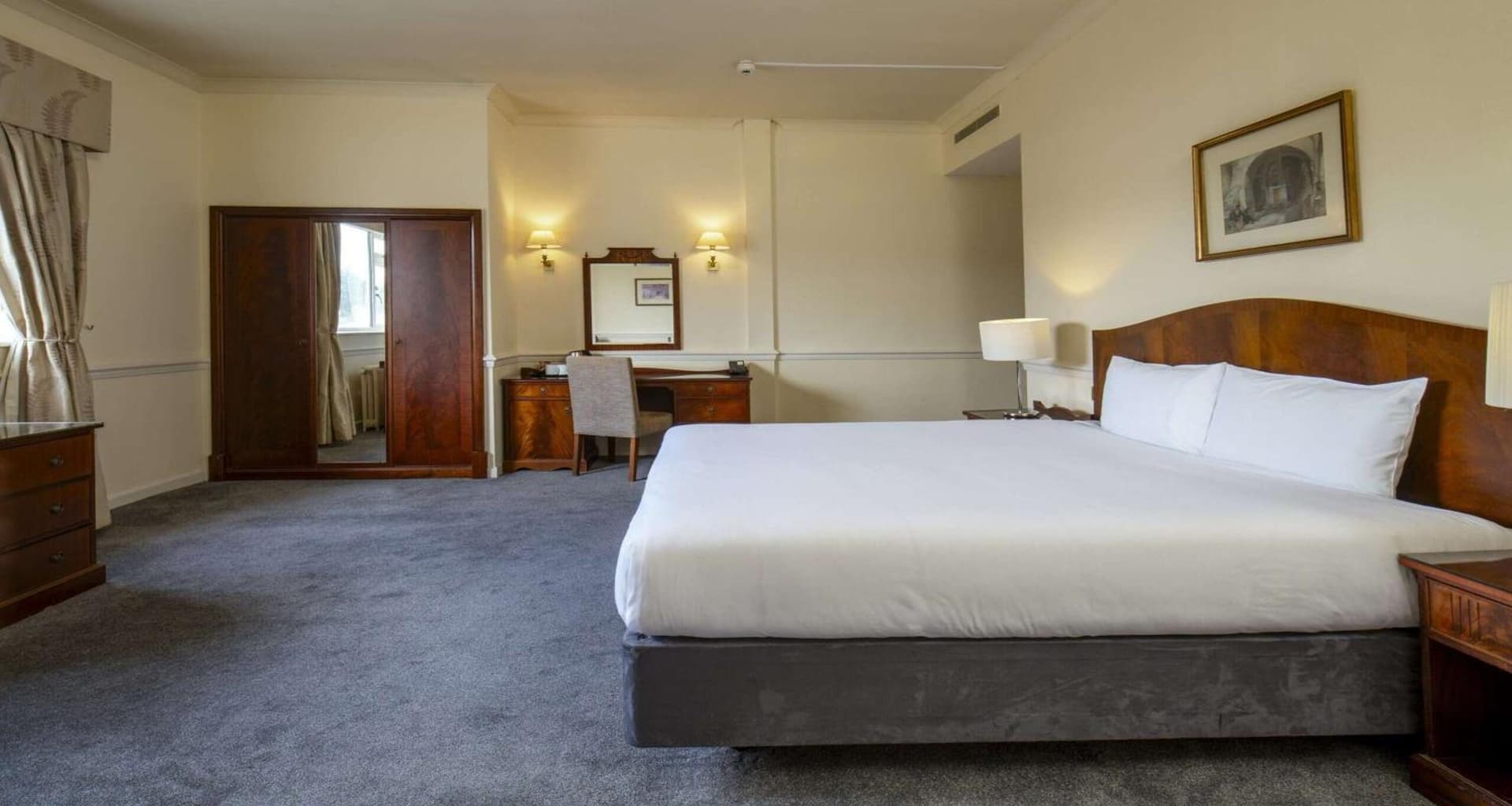 Bournemouth Carlton Hotel, By Belvilla
