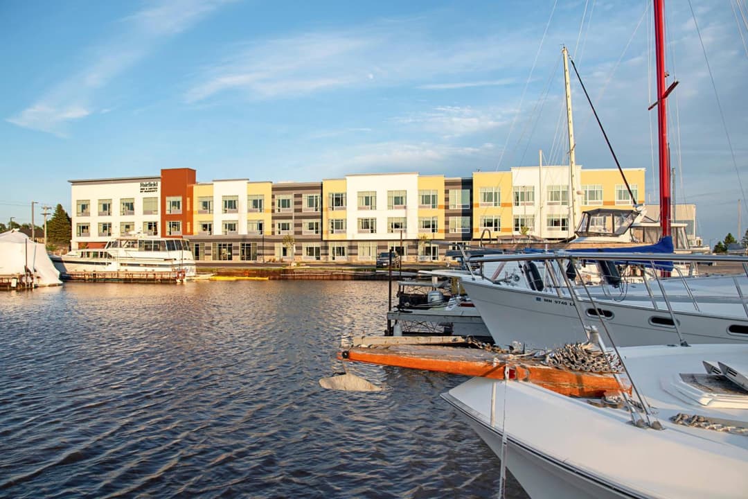 Fairfield Inn & Suites By Marriott Duluth Waterfront