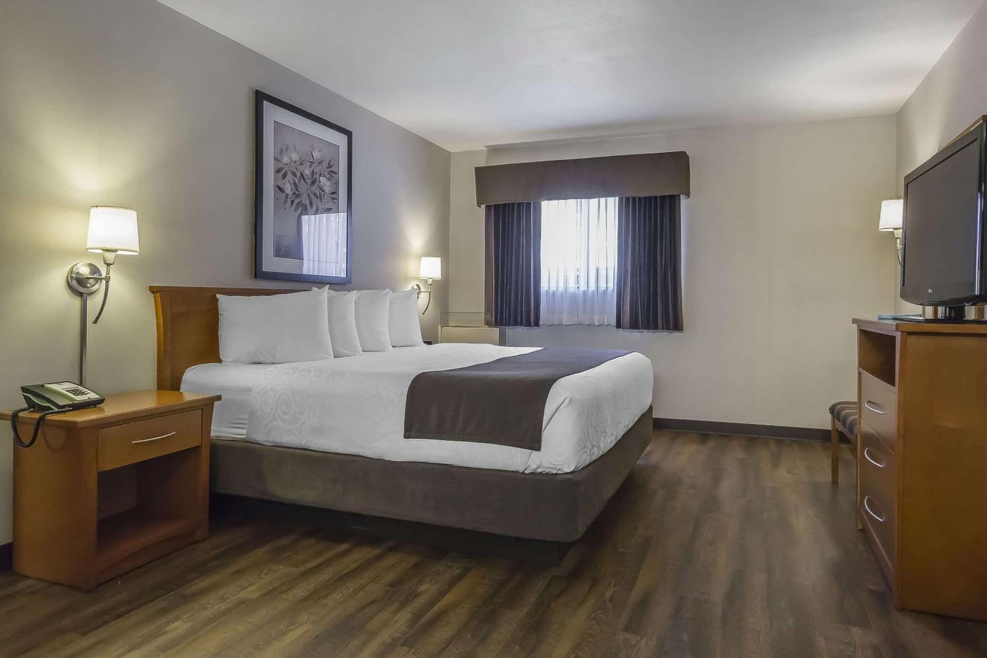 Quality Inn and Suites Saskatoon