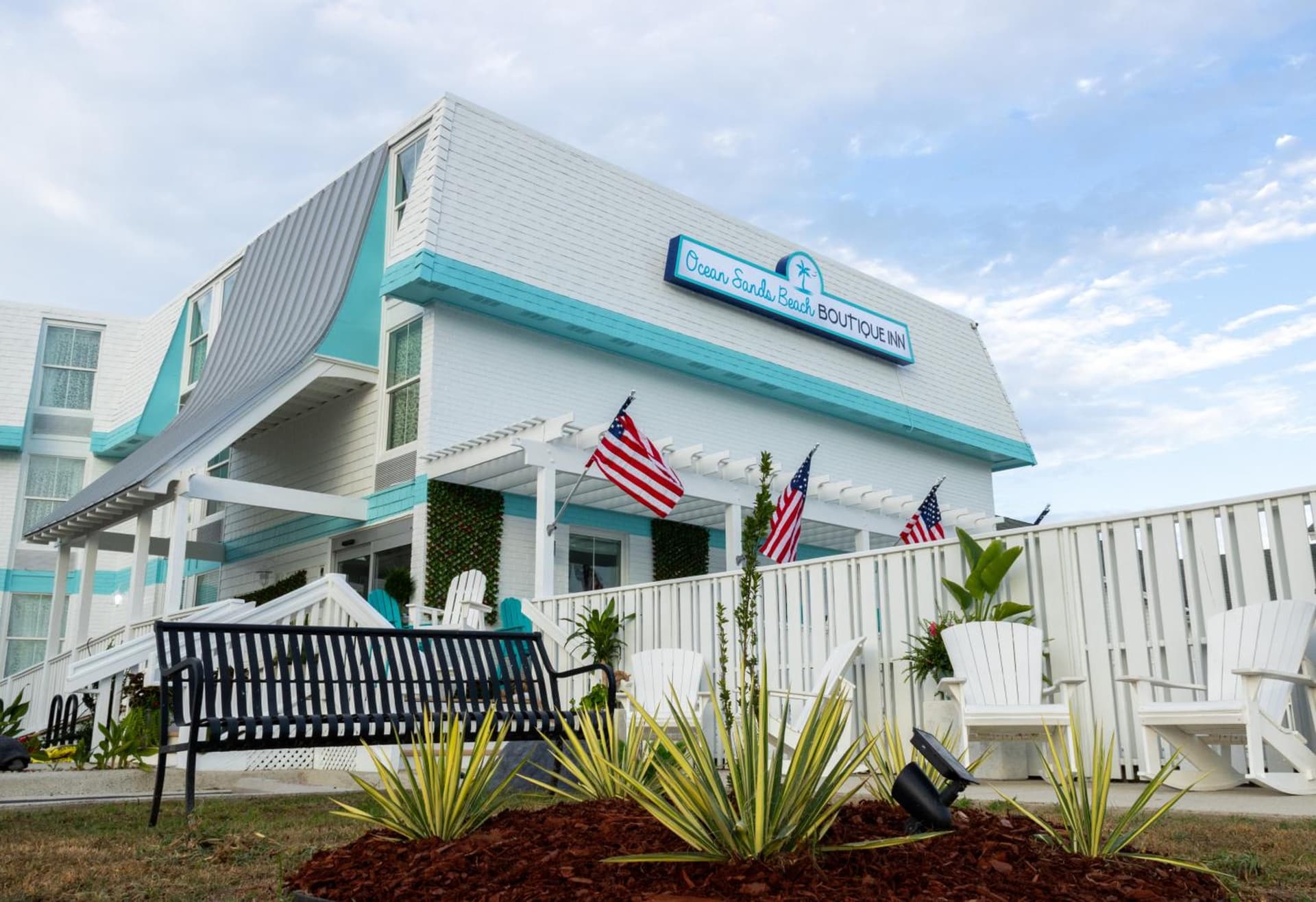 Ocean Sands Beach Boutique Inn NC