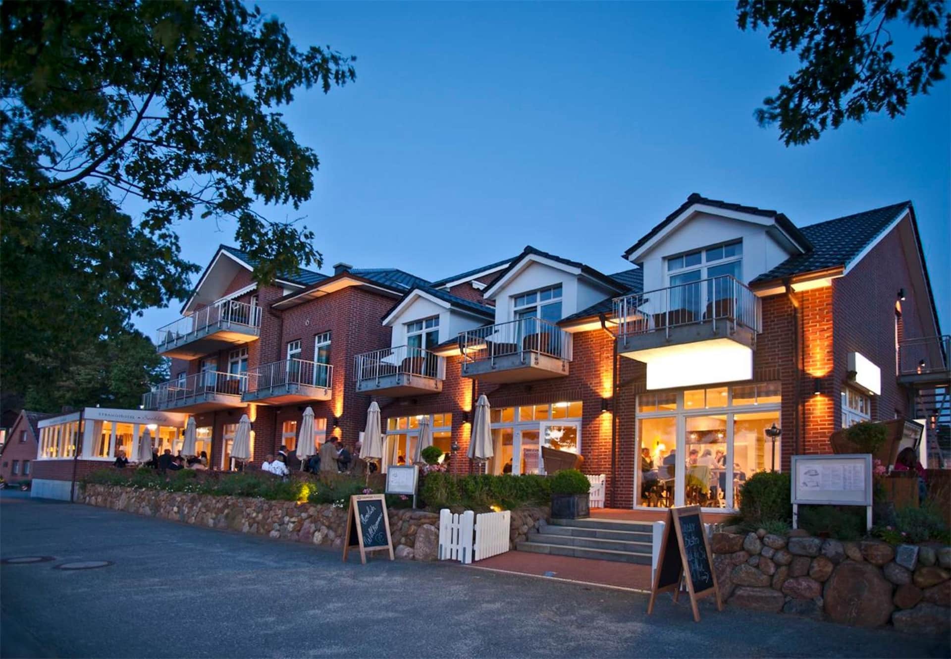 Heikendorf Ostseebad Strandhotel mit Sauna by Belvilla