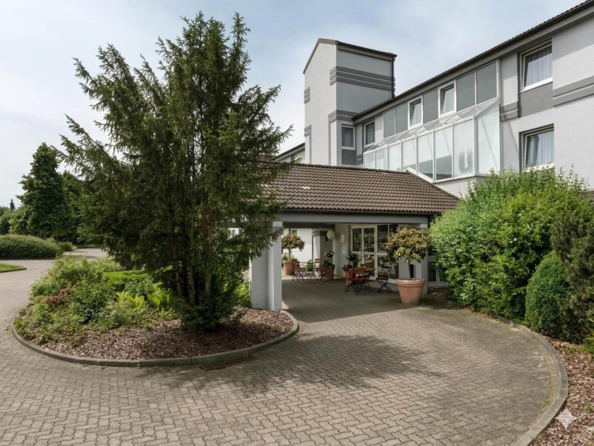 Peine Salzgitter Hotel by Belvilla